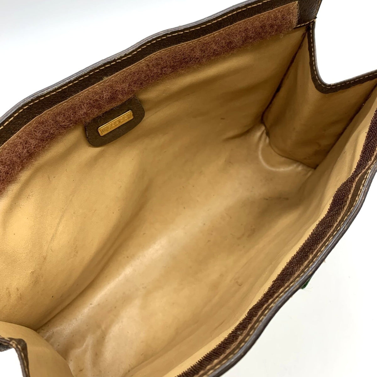 Gucci Brown Clutch Bag (Pre-Owned)