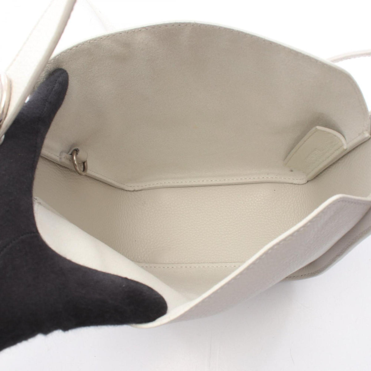 Balenciaga White Leather Handbag (Pre-Owned)