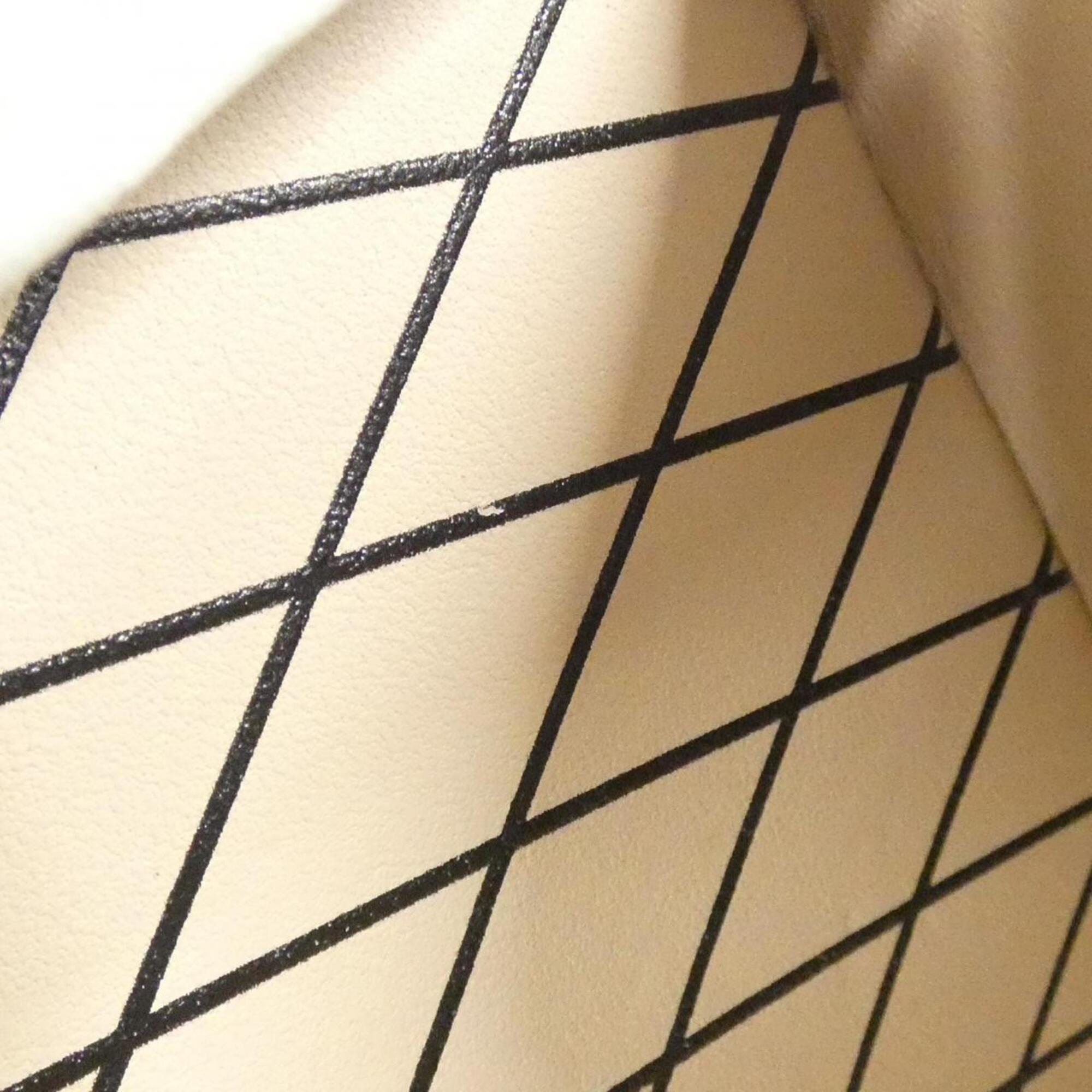 Louis Vuitton White Leather Shoulder Bag (Pre-Owned)