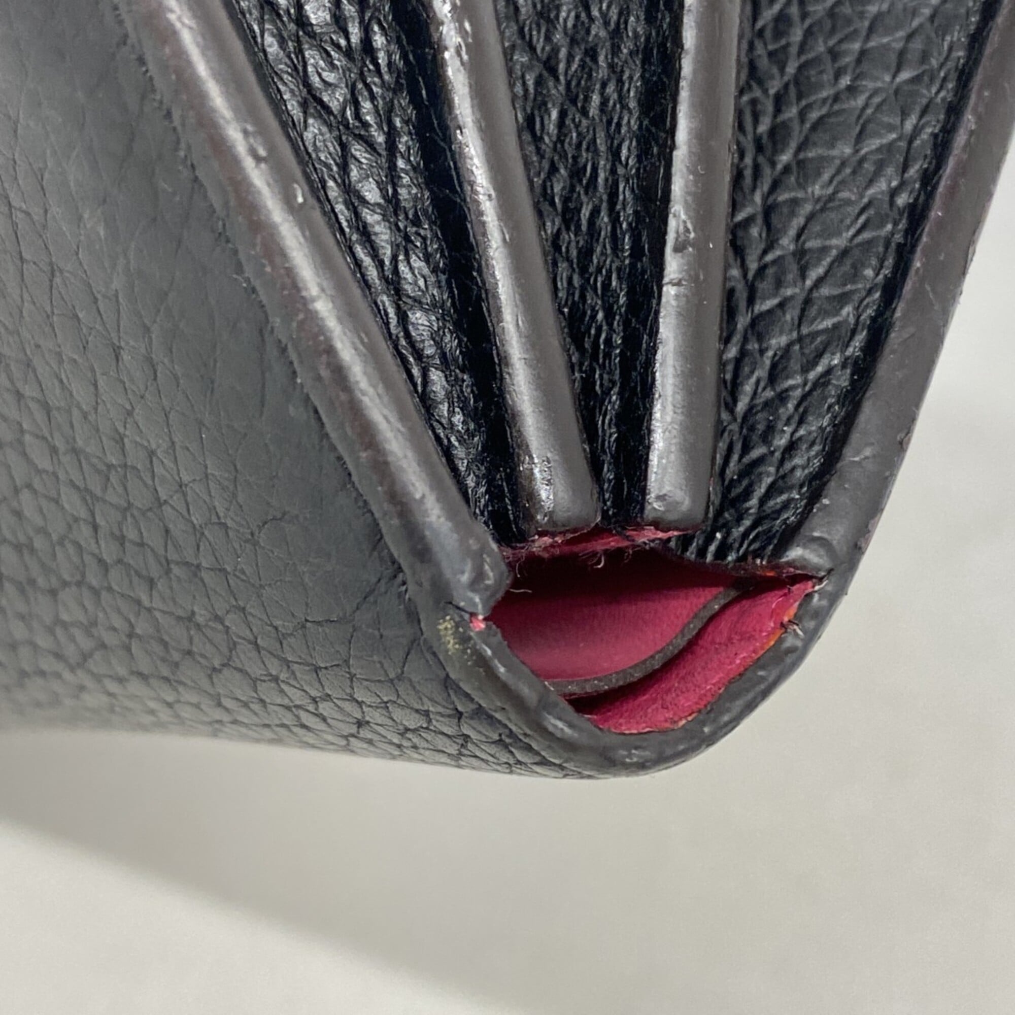 Louis Vuitton Noir Long Wallet (Bi-Fold) (Pre-Owned)