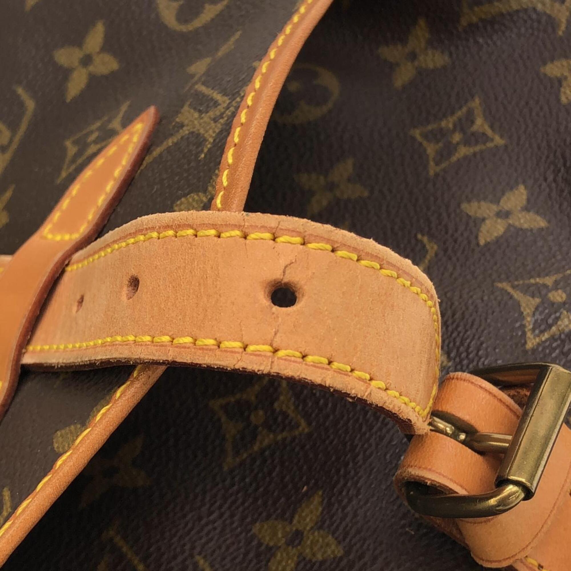 Louis Vuitton Marron Coated Canvas Shoulder Bag (Pre-Owned)