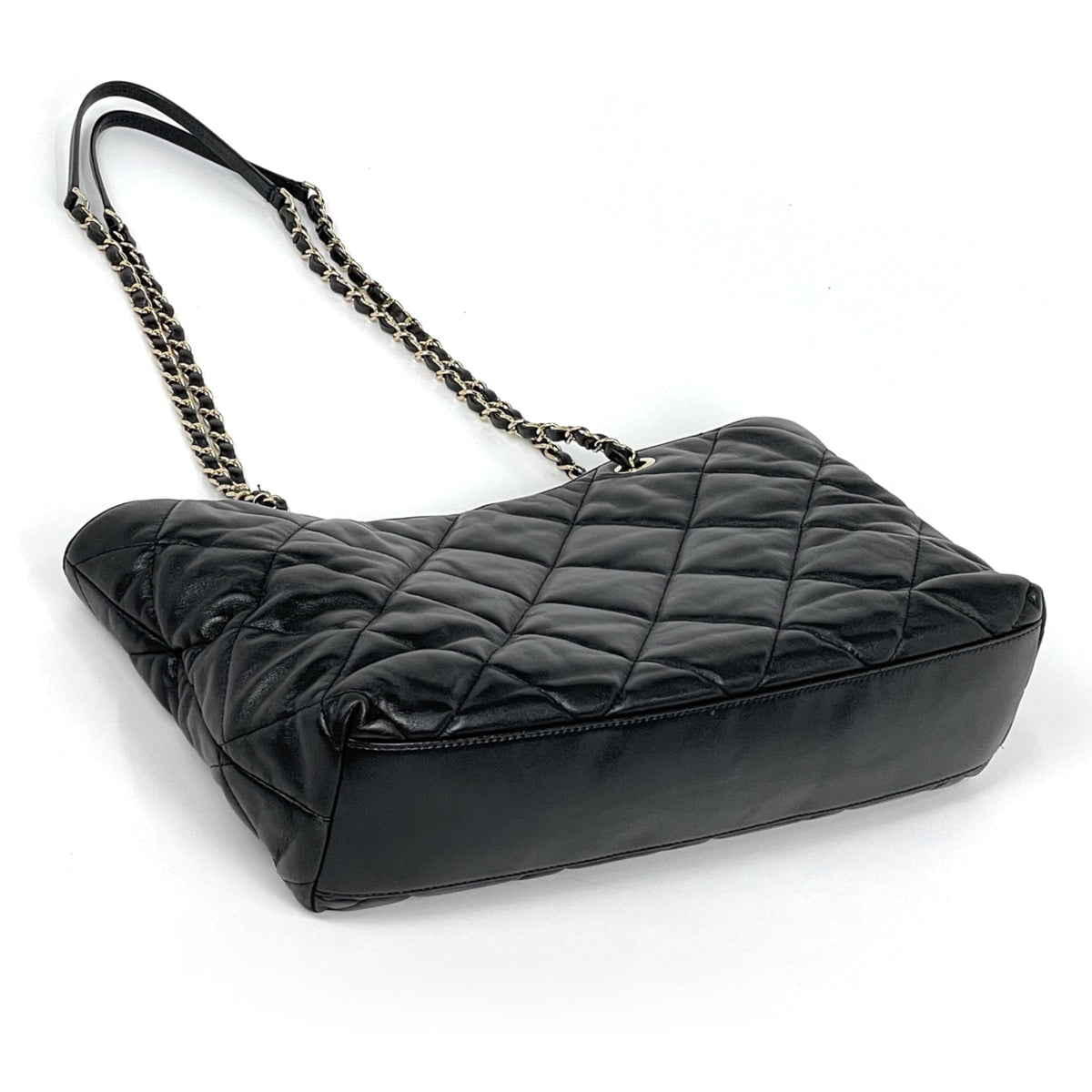 Chanel Matelasse Black Leather Tote Bag (Pre-Owned)