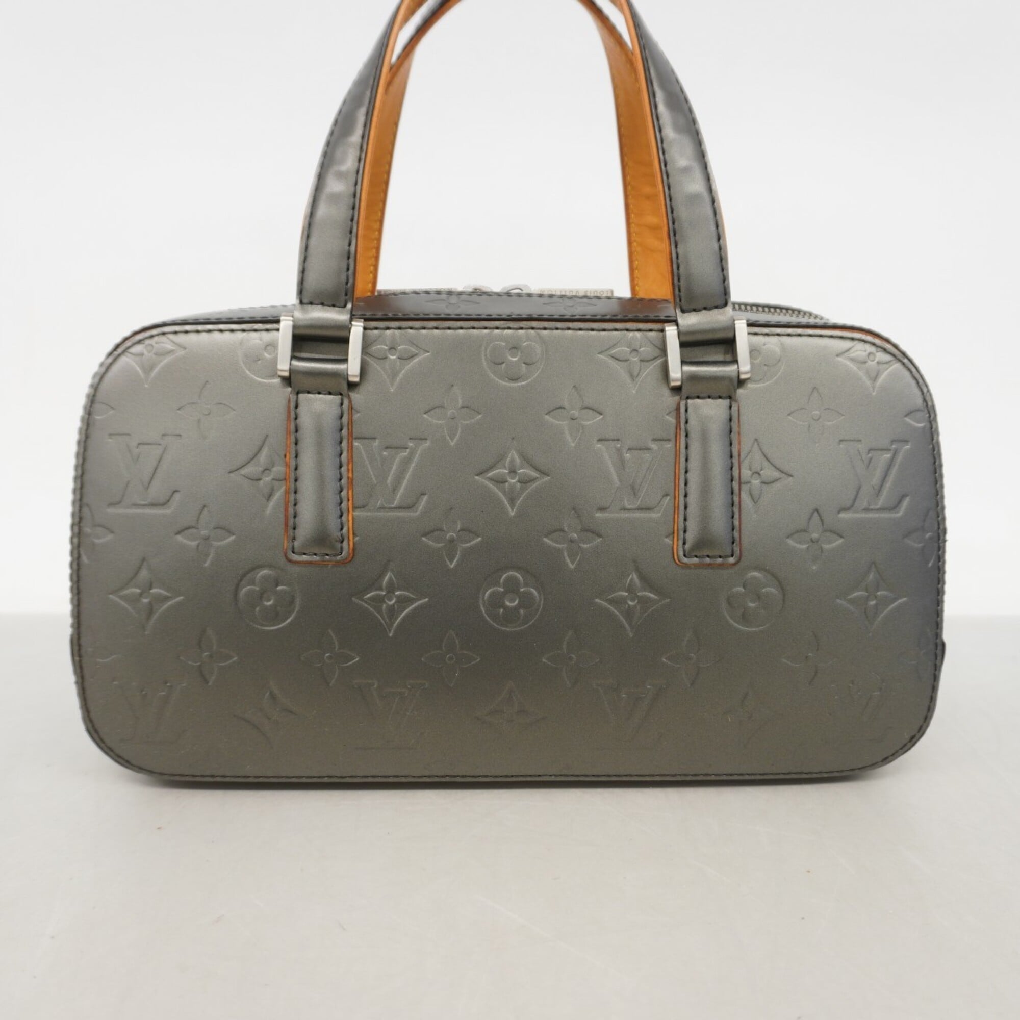 Louis Vuitton Noir Handbag (Pre-Owned)