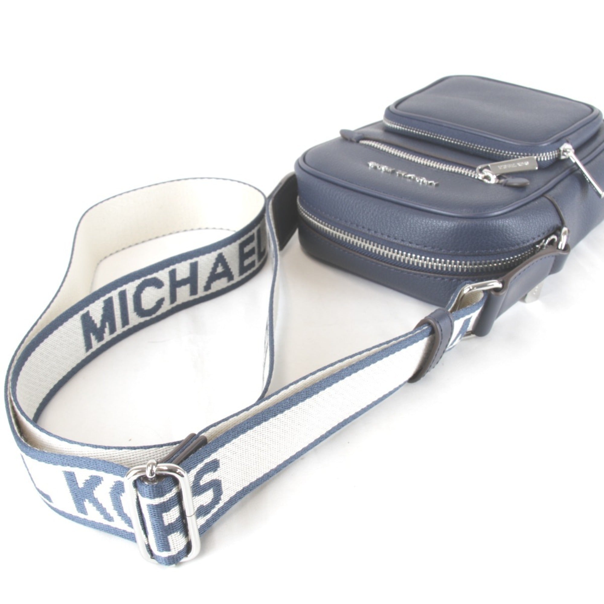 Michael Kors Jet Set Navy Leather Shoulder Bag (Pre-Owned)