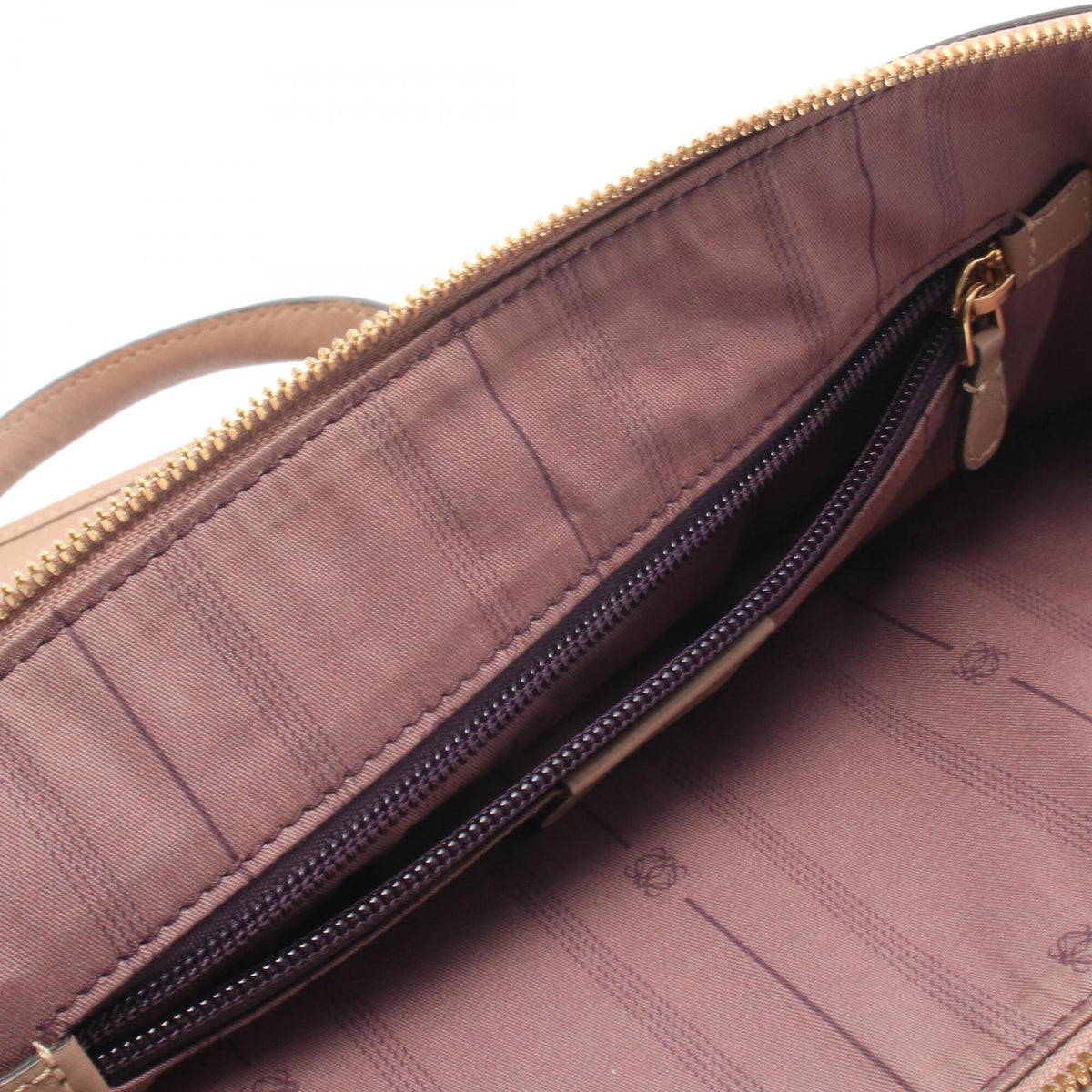 Loewe Pink Leather Handbag (Pre-Owned)