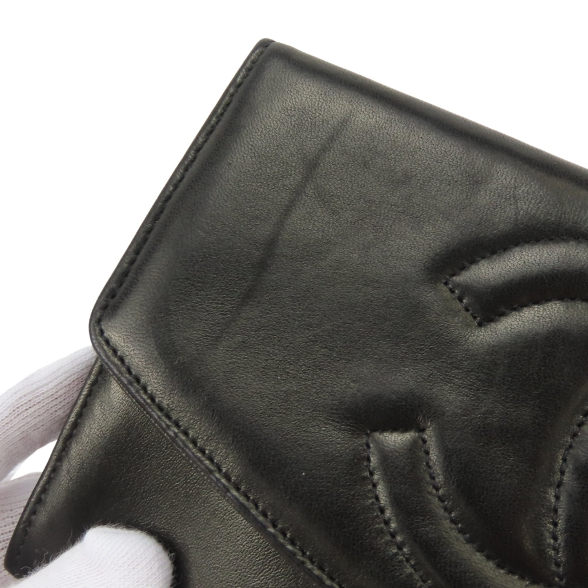 Chanel Black Leather Wallet (Bi-Fold) (Pre-Owned)