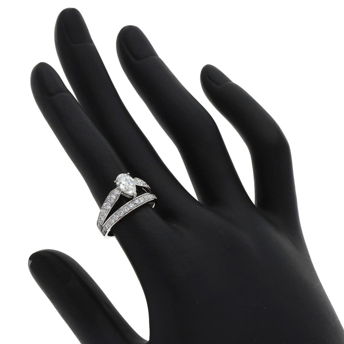Chaumet White Gold (18K) Band Ring (Pre-Owned)