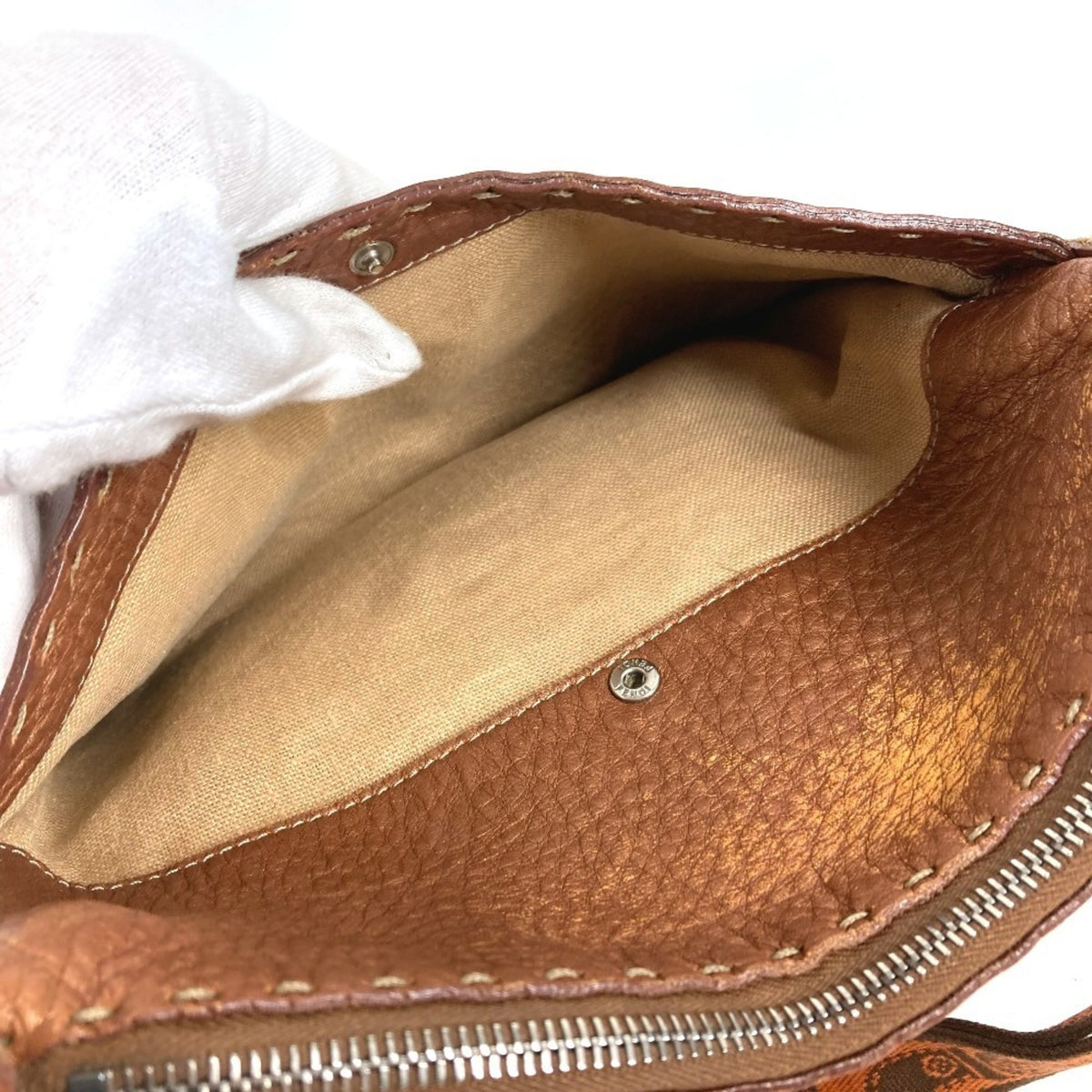 Fendi Selleria Brown Leather Pochette Shoulder Bag (Pre-Owned)