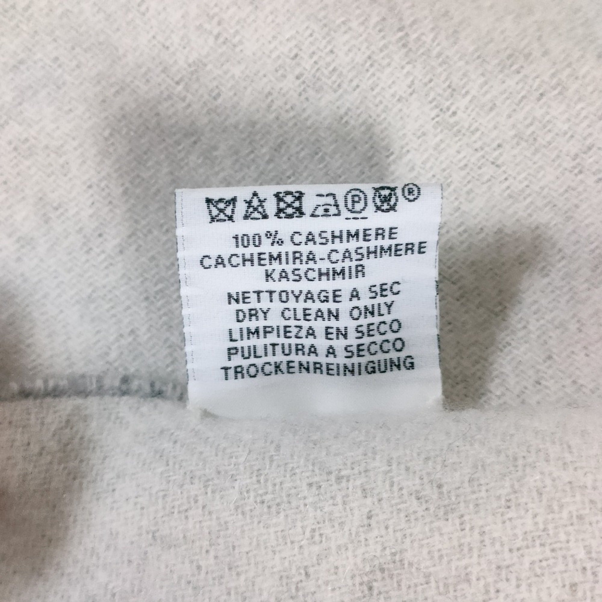 Hermes Kara Gray Off-White Cashmere (Pre-Owned)