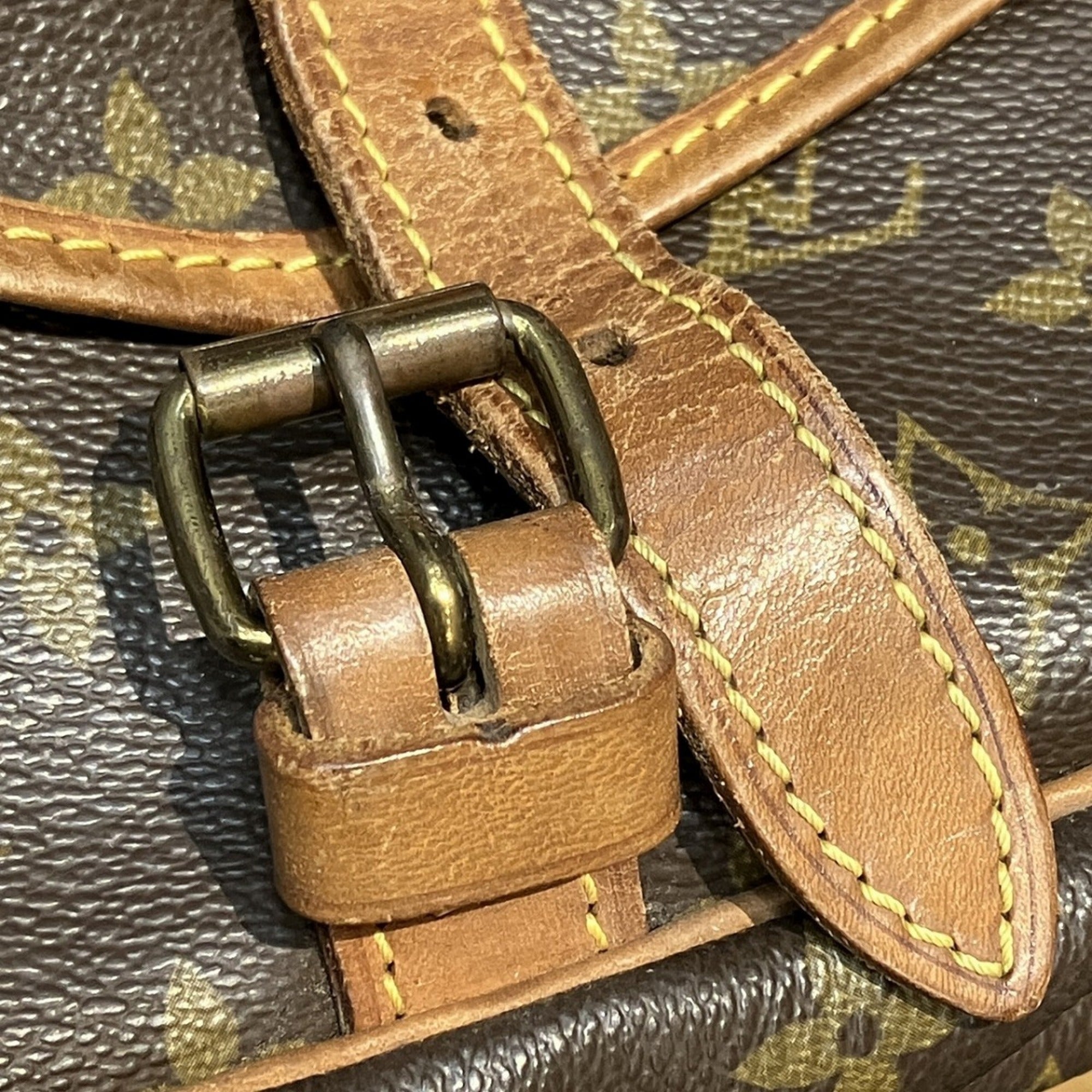 Louis Vuitton Brown Monogram Monogram Pvc Leather Shoulder Bag (Pre-Owned)