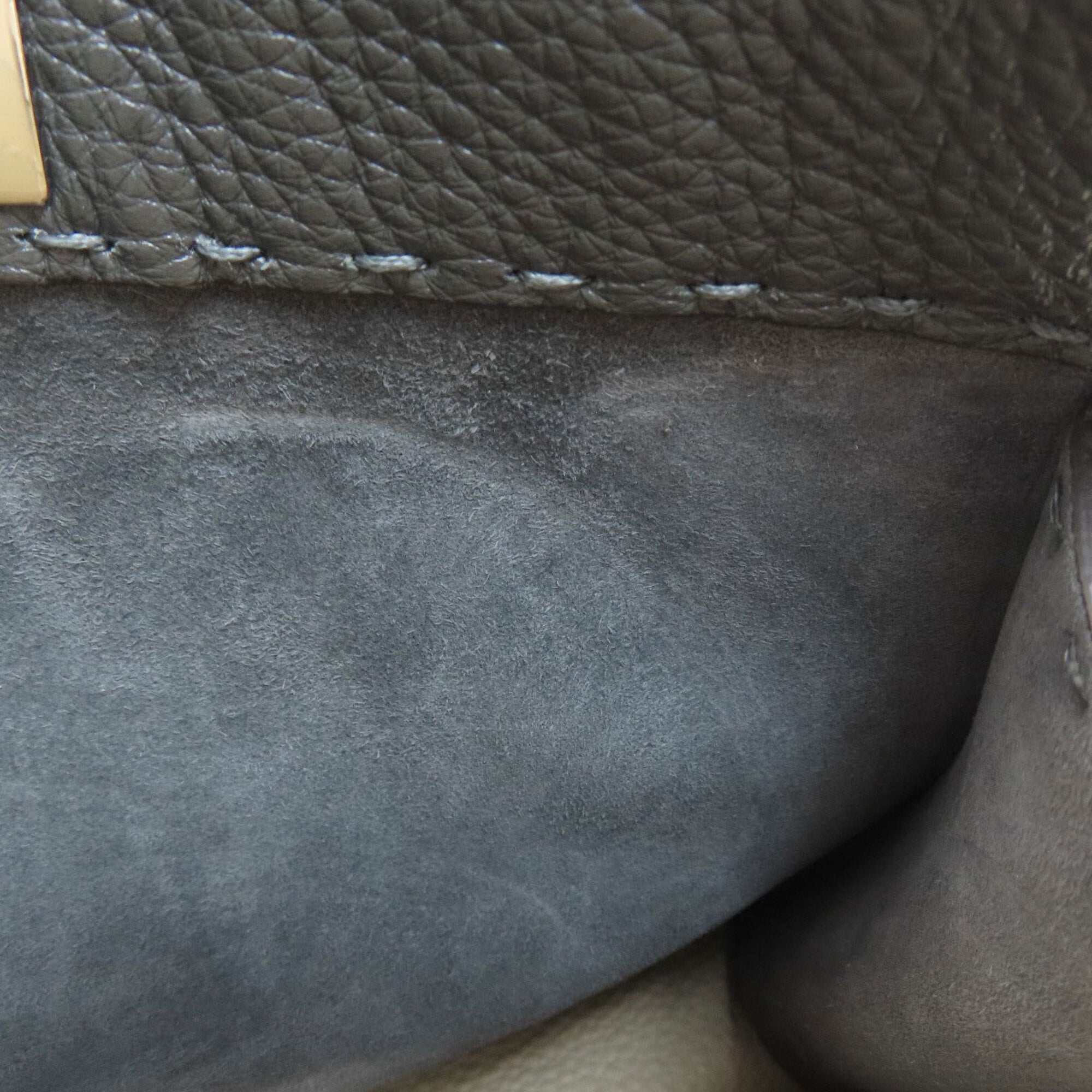Fendi Peekaboo Gray Leather Handbag (Pre-Owned)