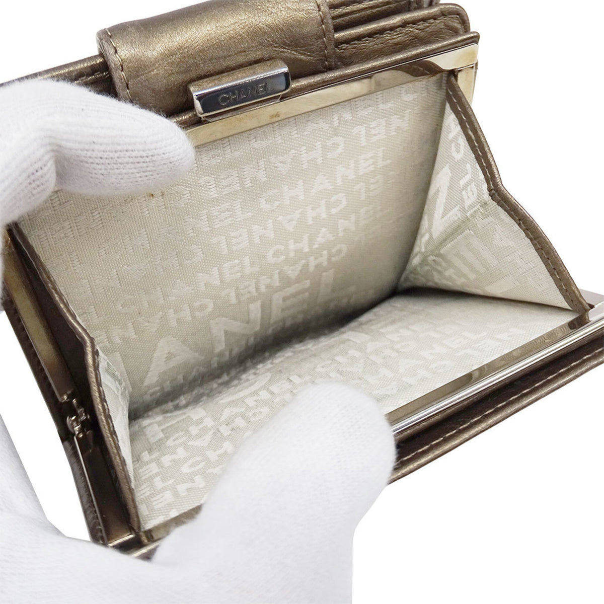 Chanel Gold Leather Wallet (Bi-Fold) (Pre-Owned)