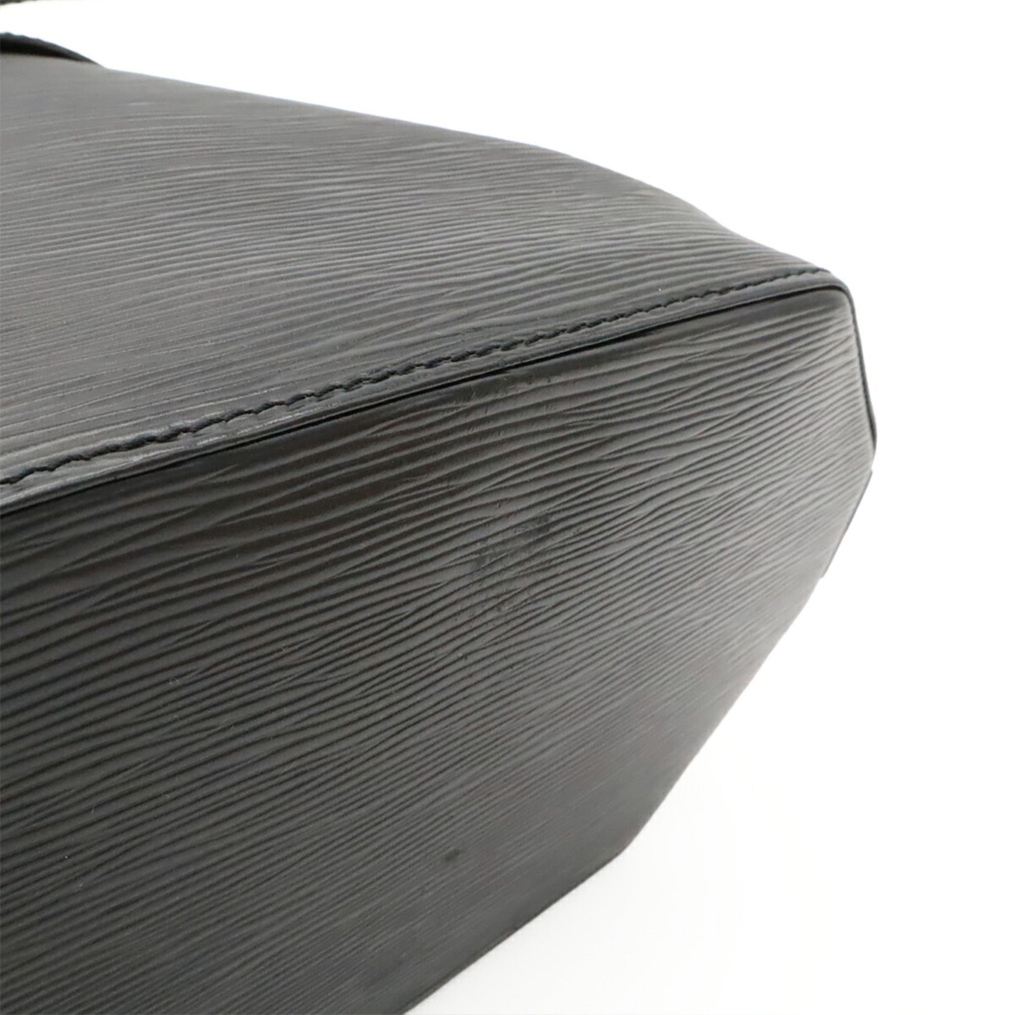 Louis Vuitton Noir Epi Leather Shoulder Bag (Pre-Owned)