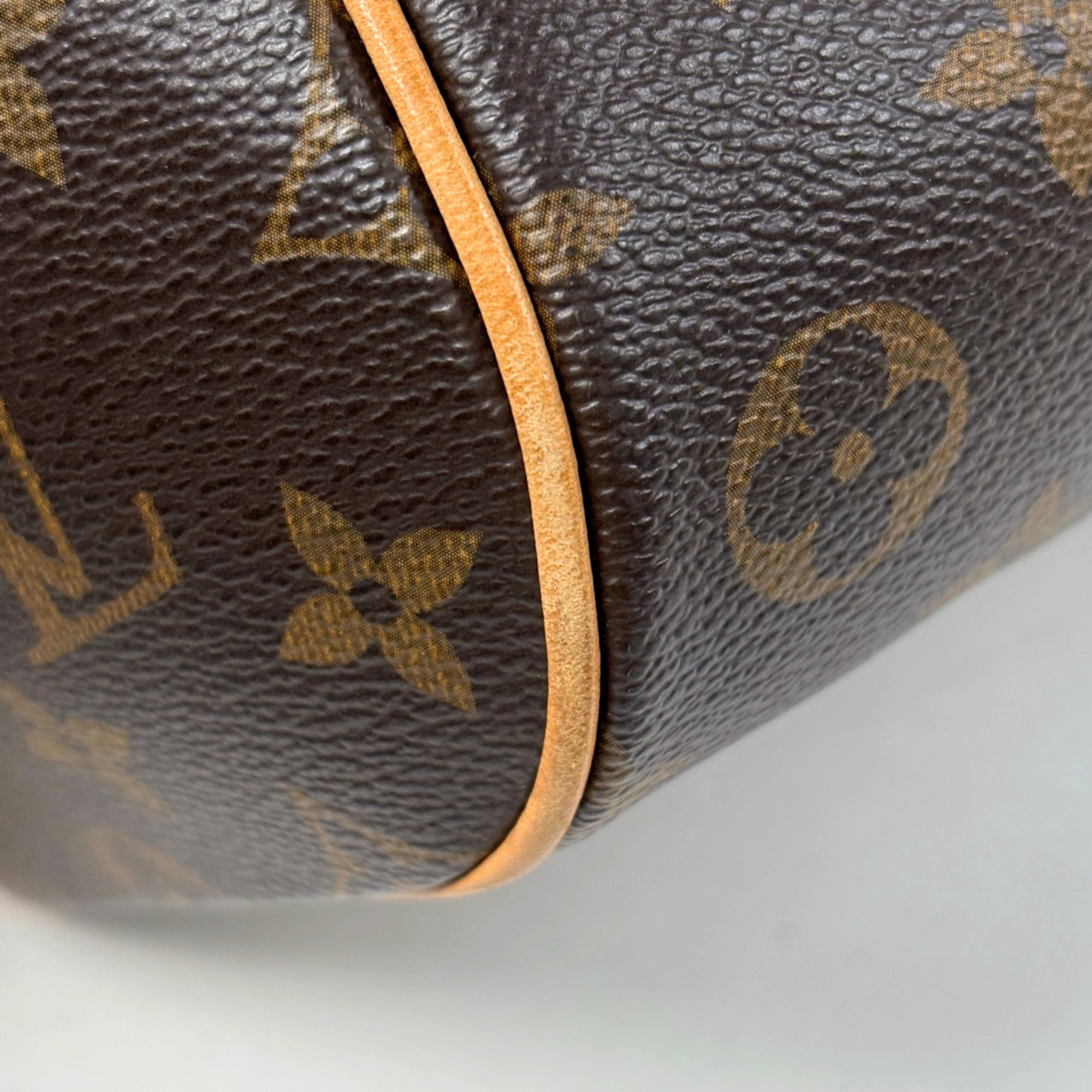 Louis Vuitton Brown Monogram Handbag Tote Bag (Pre-Owned)