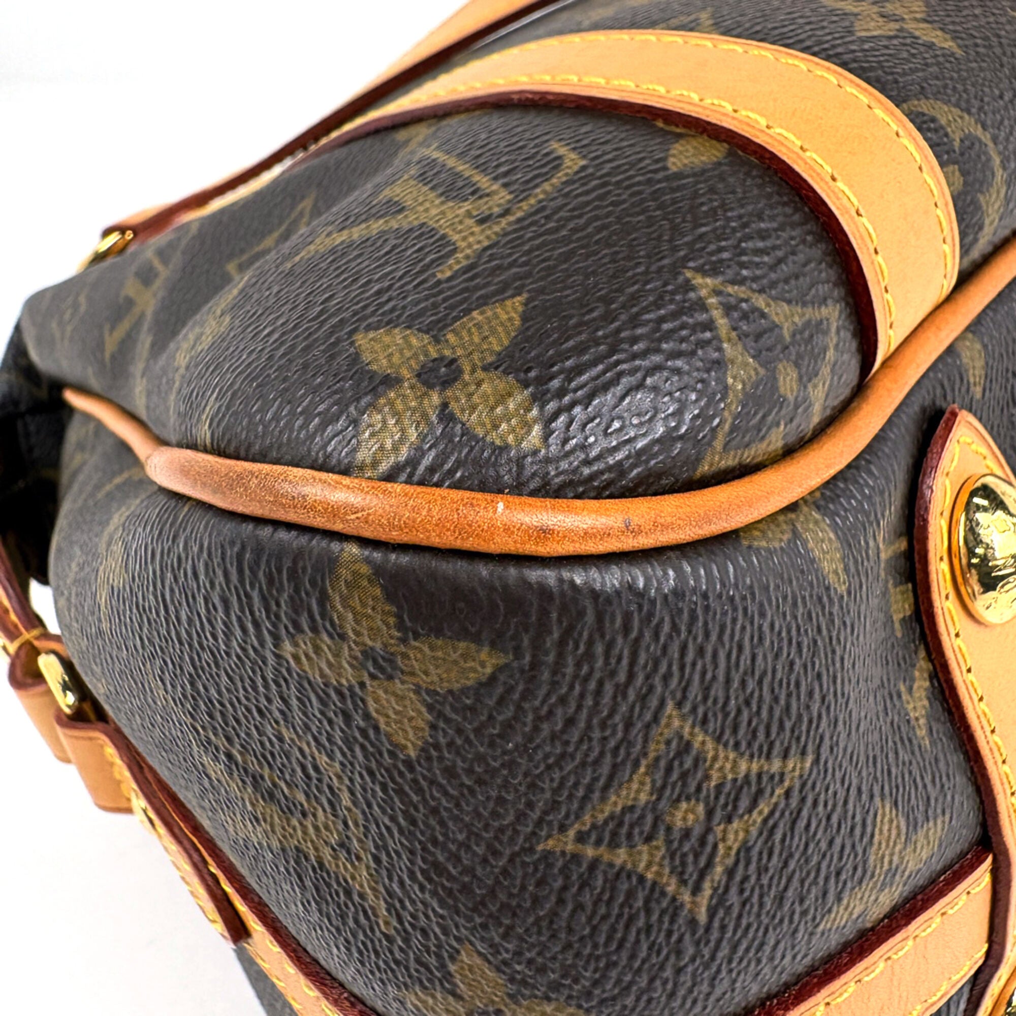 Louis Vuitton Brown Monogram Monogram Handbag (Pre-Owned)