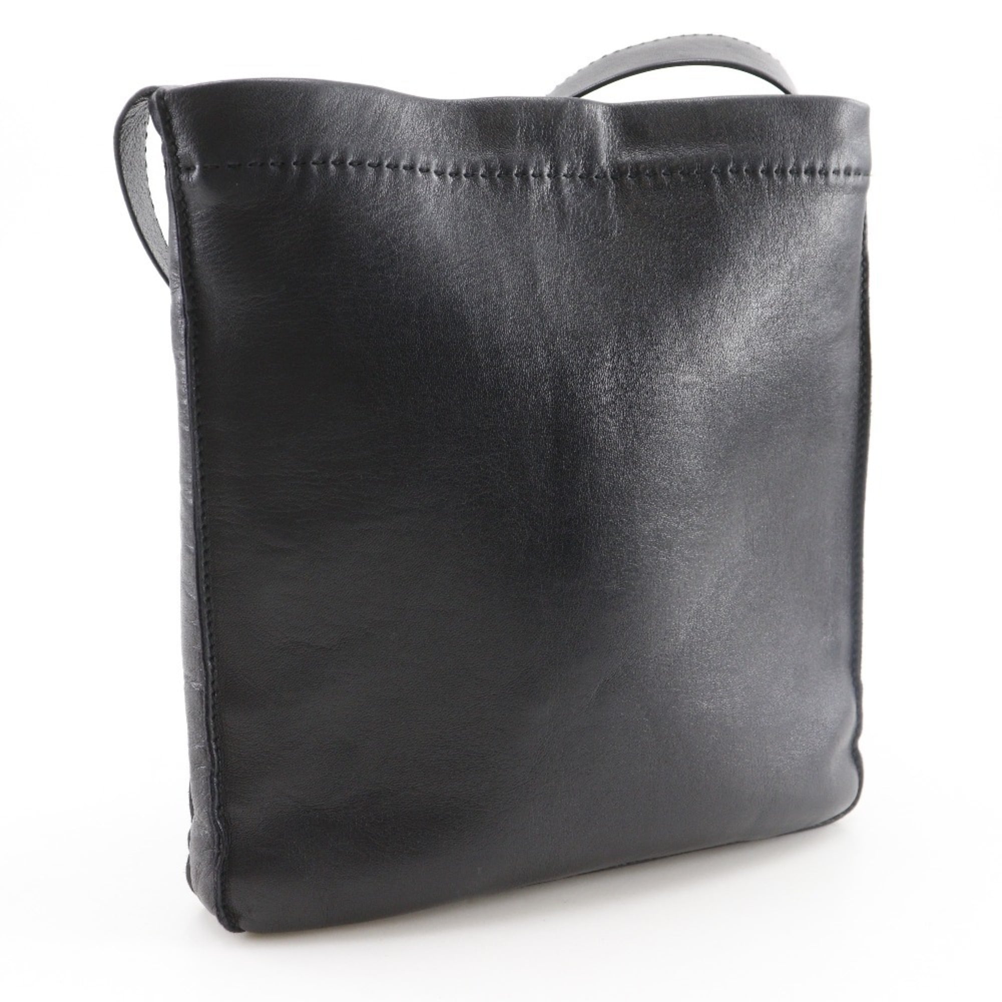 Hermes Black Leather Shoulder Bag (Pre-Owned)
