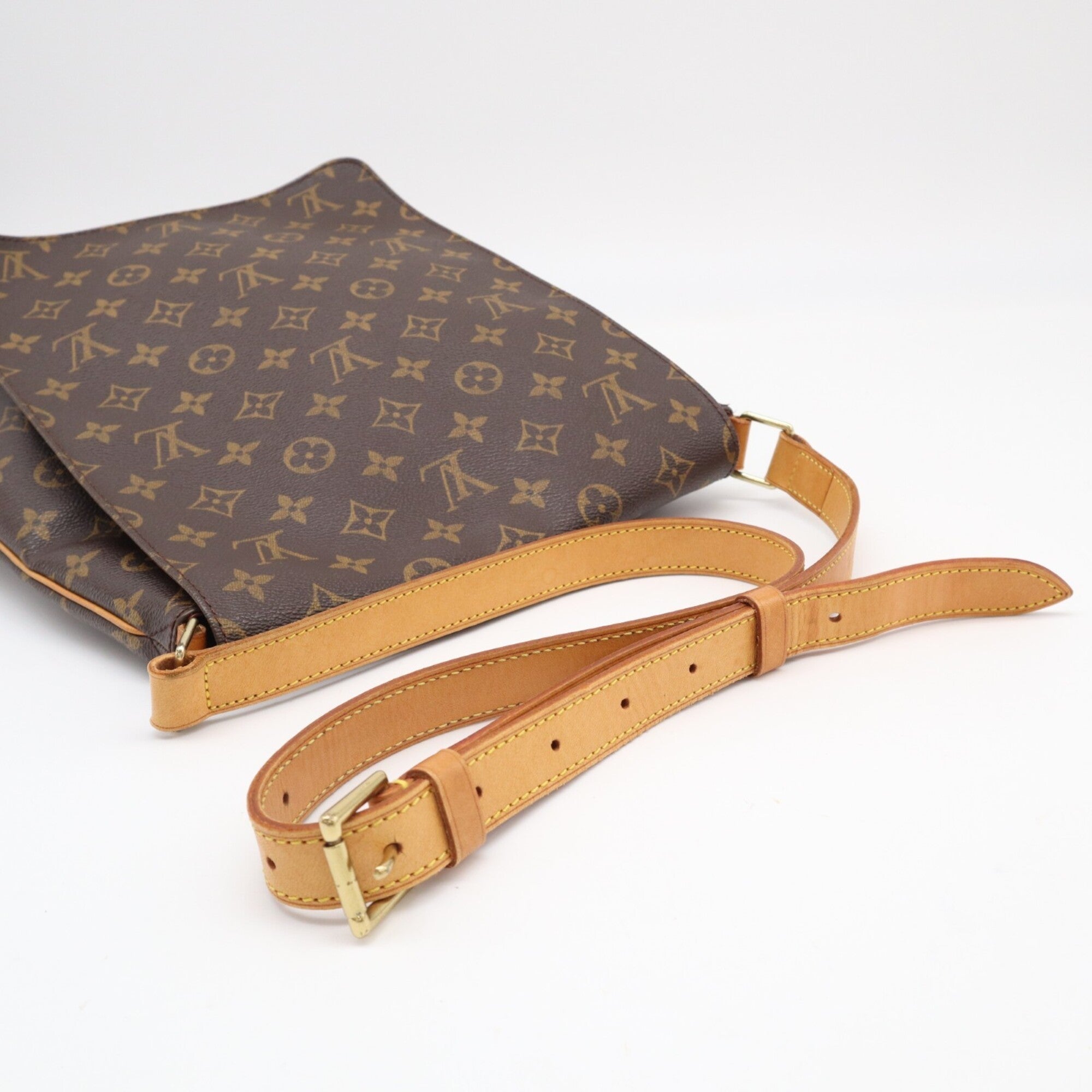 Louis Vuitton Monogram Beige Brown Coated Canvas Leather Shoulder Bag (Pre-Owned)