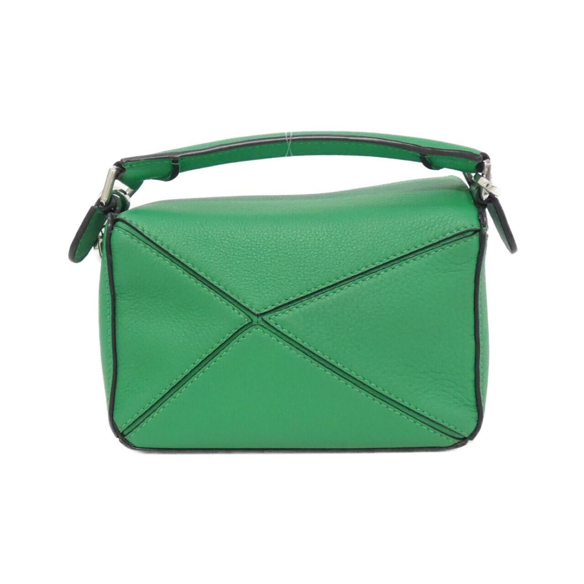 Loewe Green Leather Handbag (Pre-Owned)