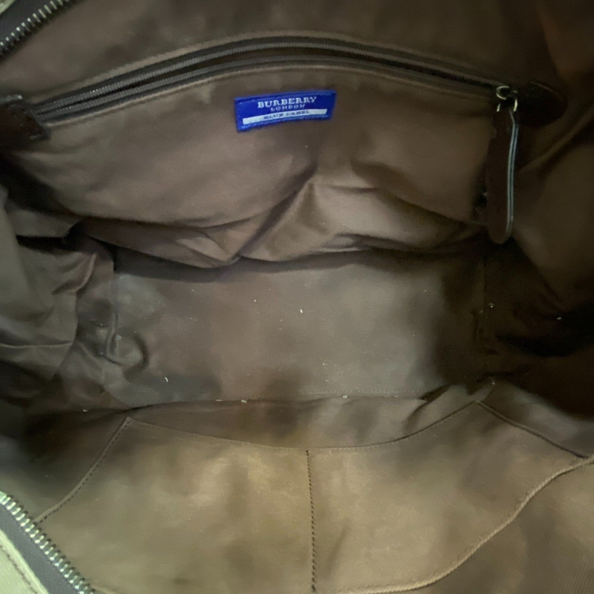 Burberry Green Khaki Nylon Tote Bag (Pre-Owned)