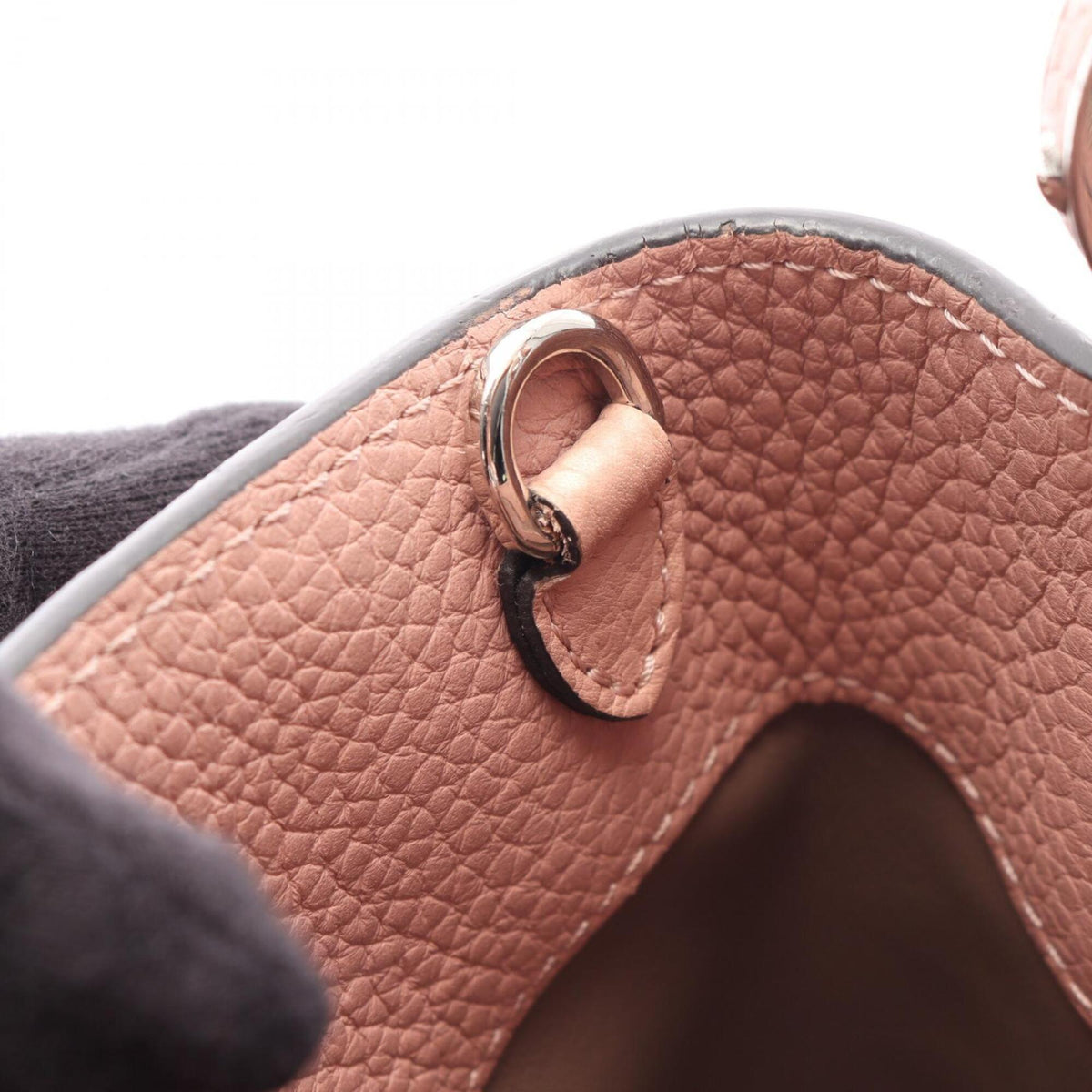 Louis Vuitton Magnolia Pink Leather Handbag (Pre-Owned)