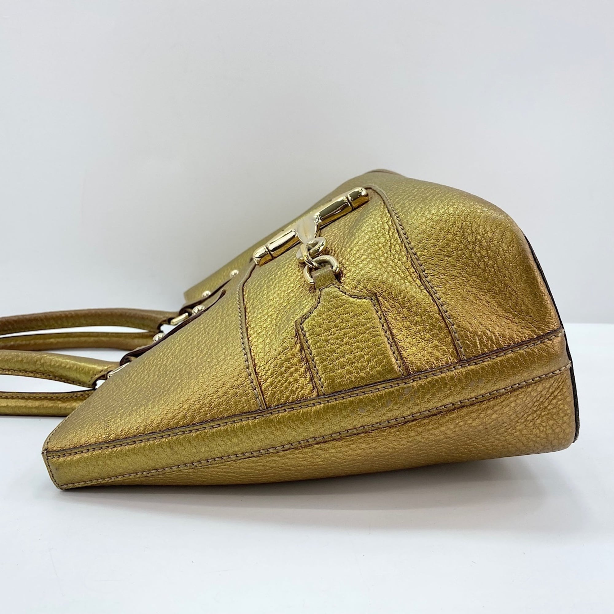 Gucci Horsebit Gold Leather Handbag (Pre-Owned)