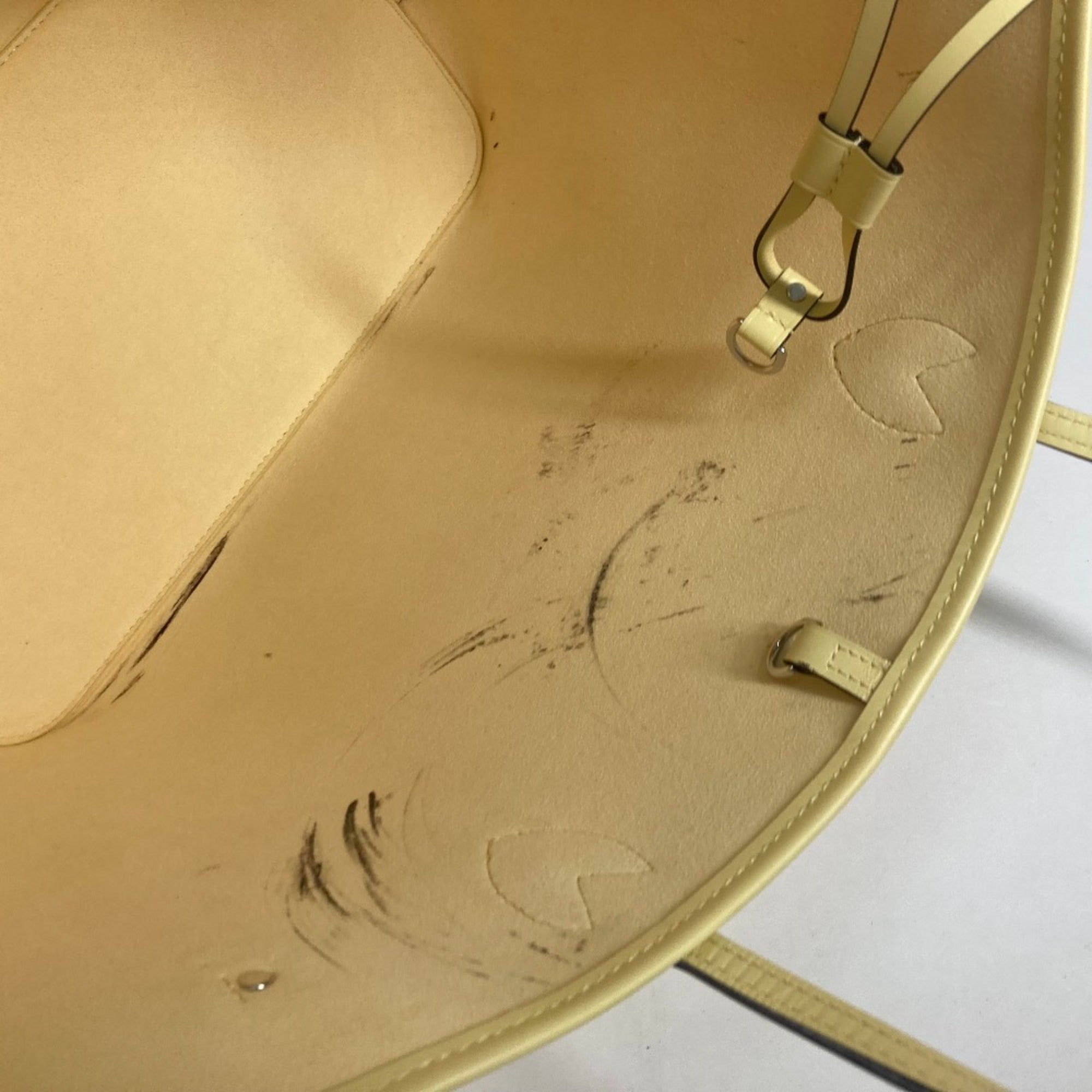 Louis Vuitton Yellow Leather Tote Bag (Pre-Owned)