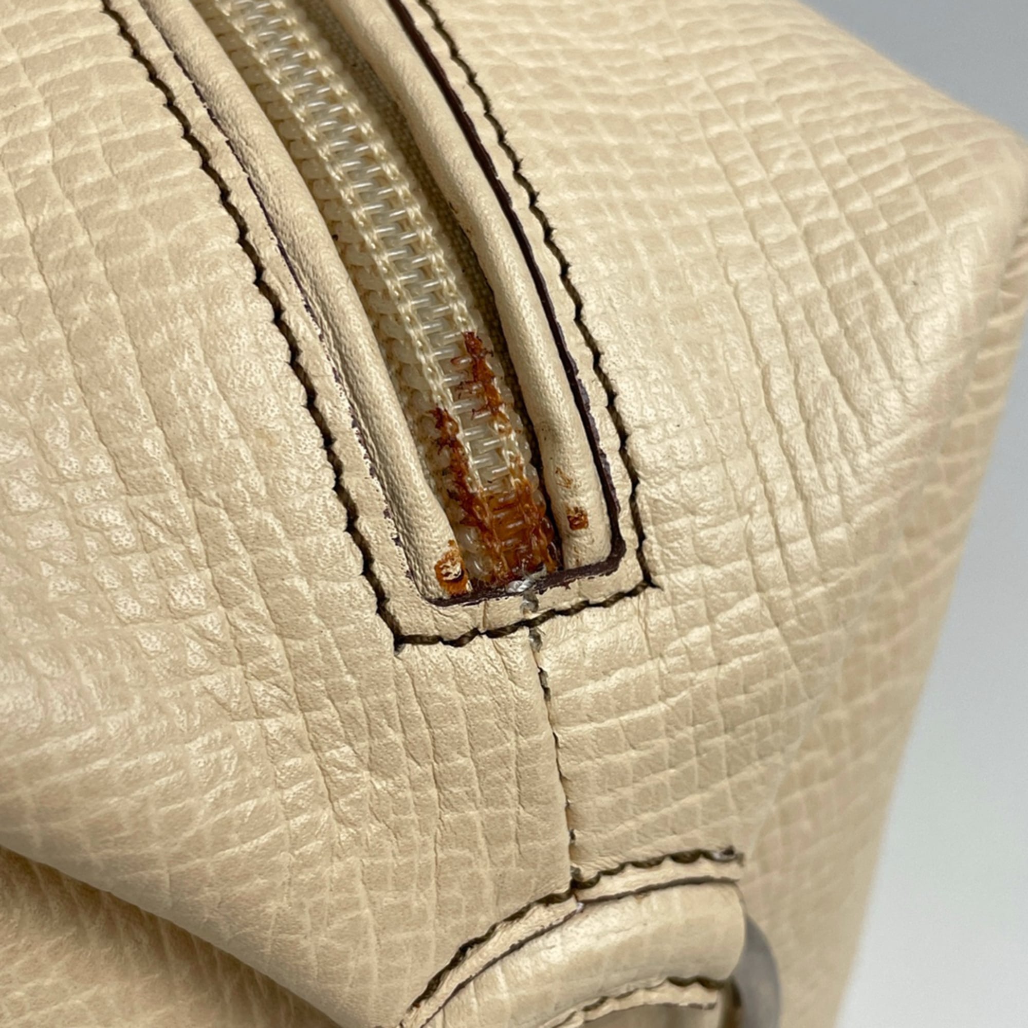 Loewe Light Beige Leather Handbag (Pre-Owned)