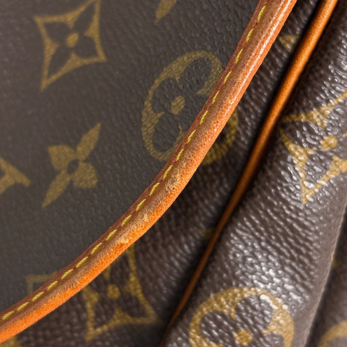 Louis Vuitton Monogram Brown Monogram Shoulder Bag (Pre-Owned)