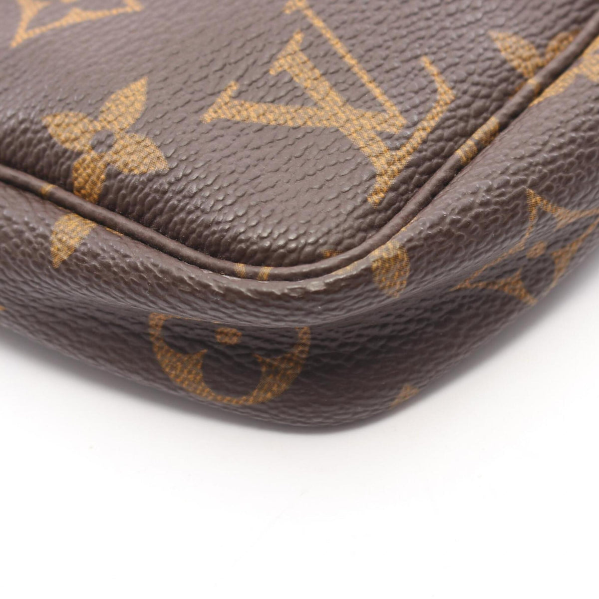 Louis Vuitton Brown Coated Canvas Leather Handbag (Pre-Owned)