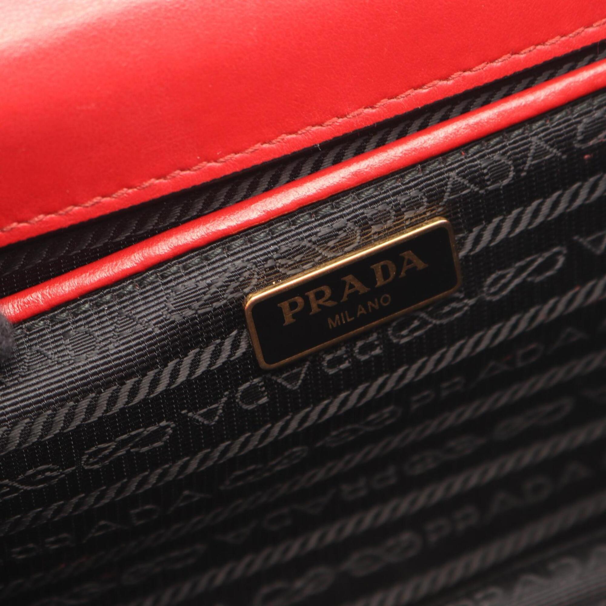 Prada Red Color Leather Handbag Shoulder Bag (Pre-Owned)