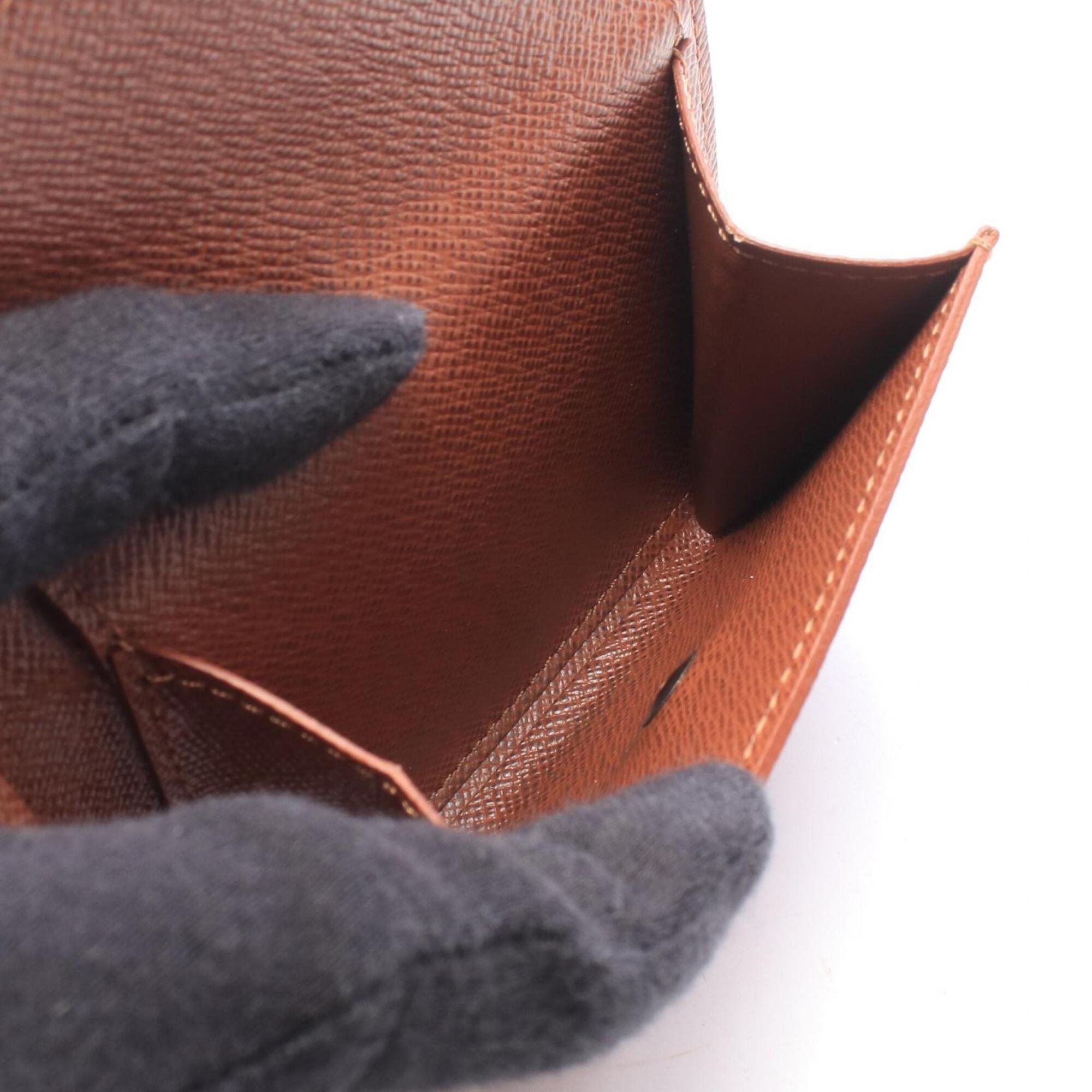 Louis Vuitton Brown Monogram Monogram Wallet (Bi-Fold) (Pre-Owned)