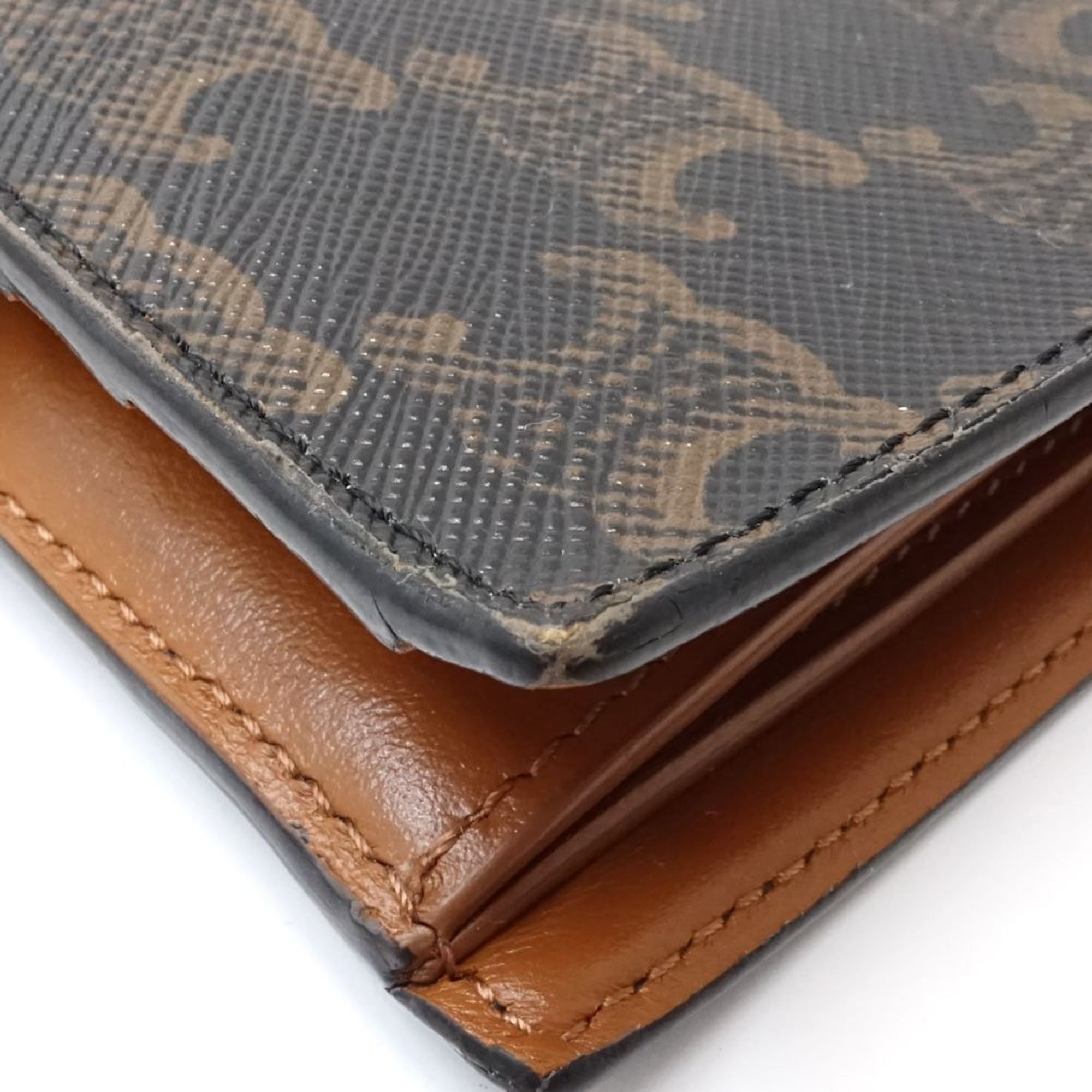 Celine Brown Leather Wallet (Bi-Fold) (Pre-Owned)