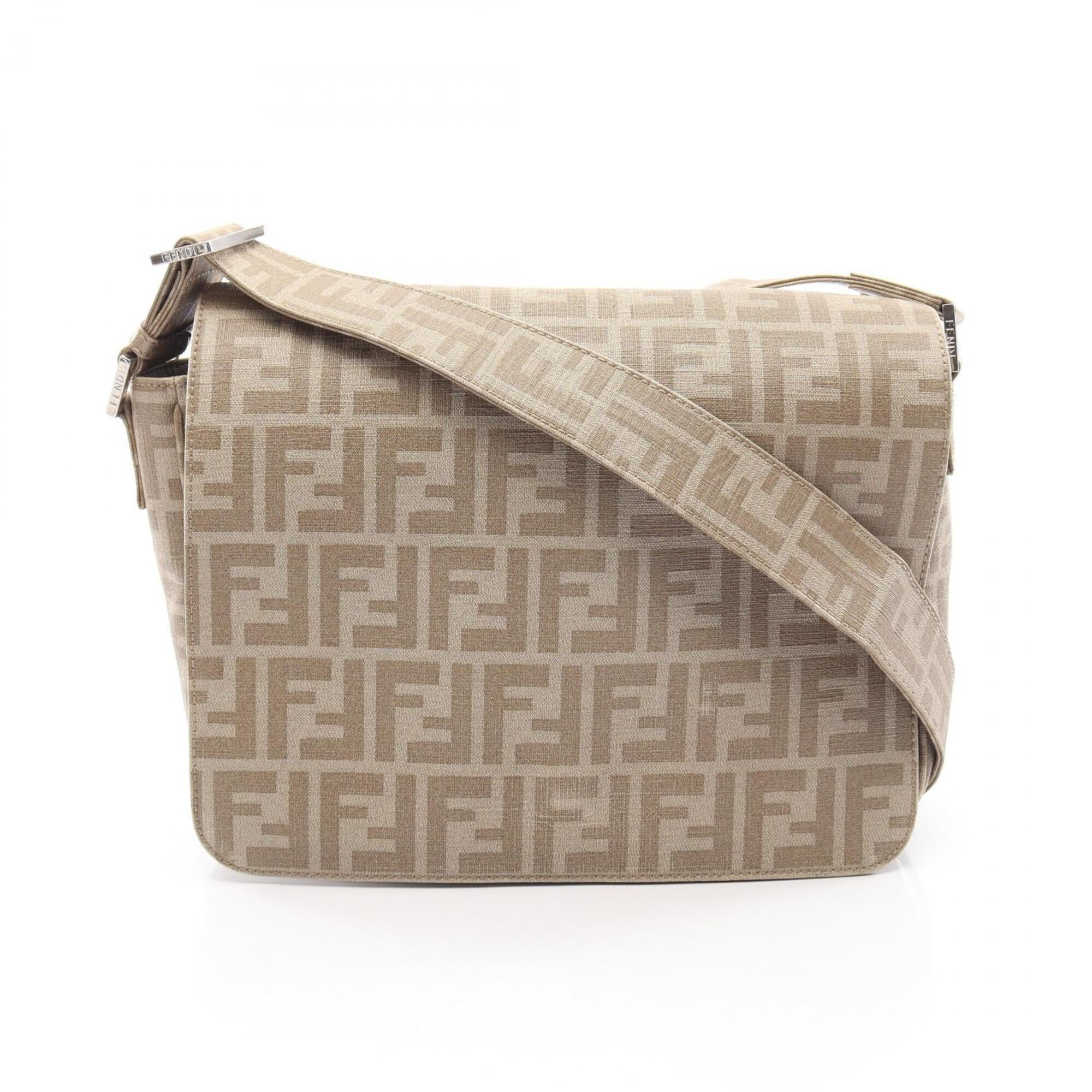 Fendi Beige Coated Canvas Shoulder Bag (Pre-Owned)