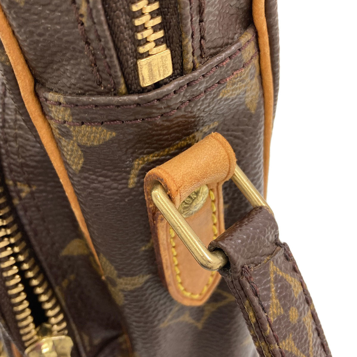 Louis Vuitton Monogram Monogram Monogram Shoulder Bag (Pre-Owned)