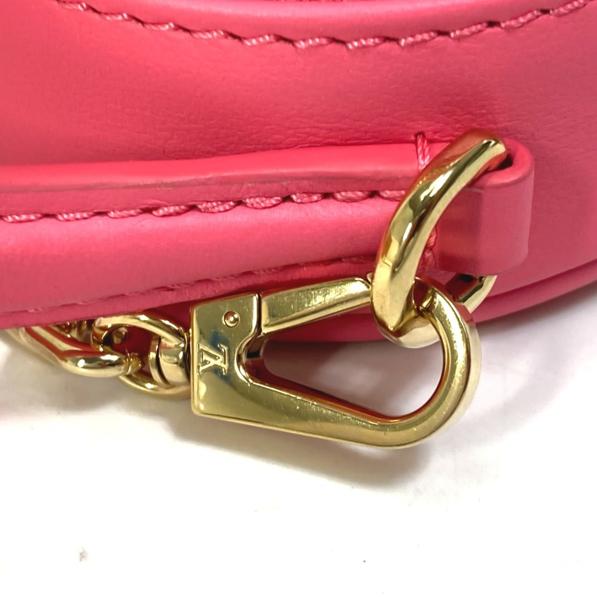 Louis Vuitton Pink Leather Handbag Shoulder Bag (Pre-Owned)