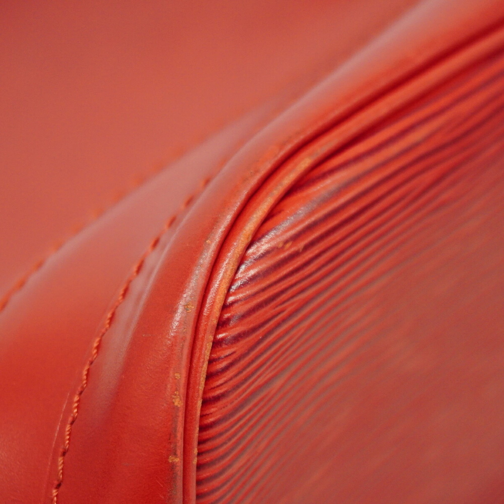 Louis Vuitton Castilian Red Shoulder Bag (Pre-Owned)