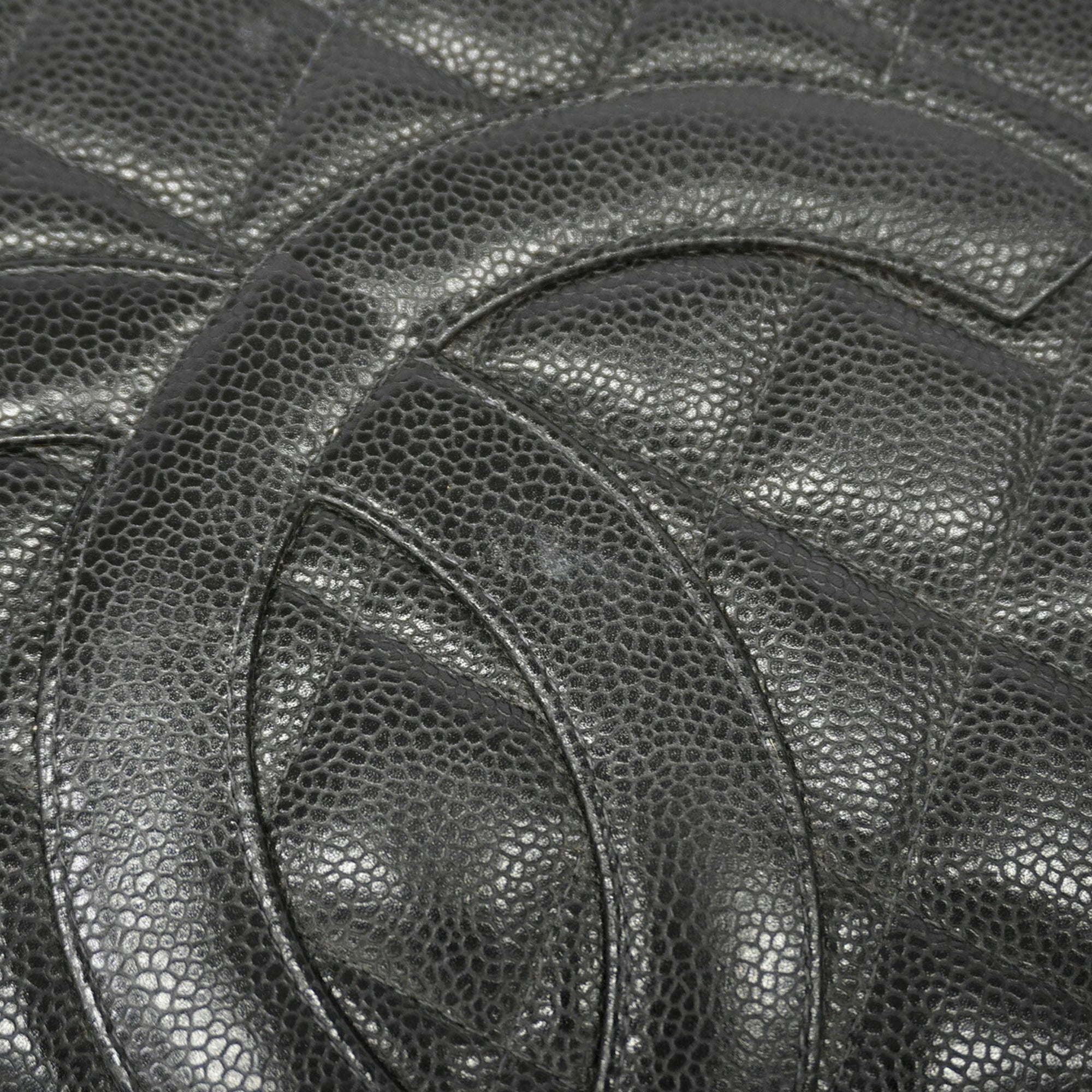 Chanel Black Grained Calfskin Tote Bag (Pre-Owned)