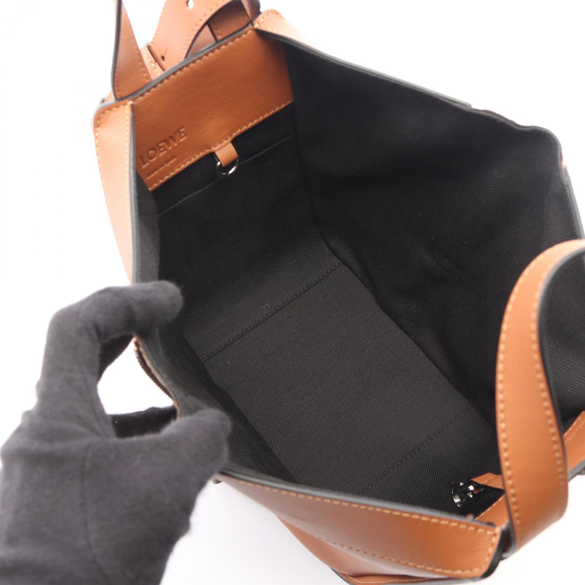 Loewe Brown Leather Handbag (Pre-Owned)