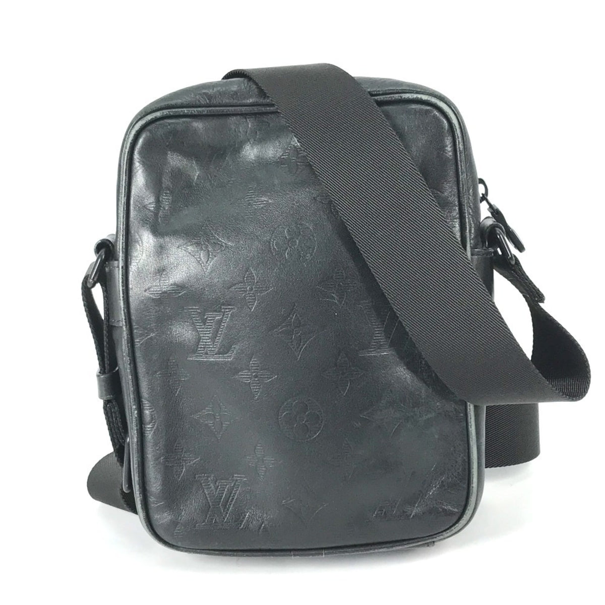 Louis Vuitton Monogram Shadow Black Galle Monogram Shadow Pochette Shoulder Bag (Pre-Owned)