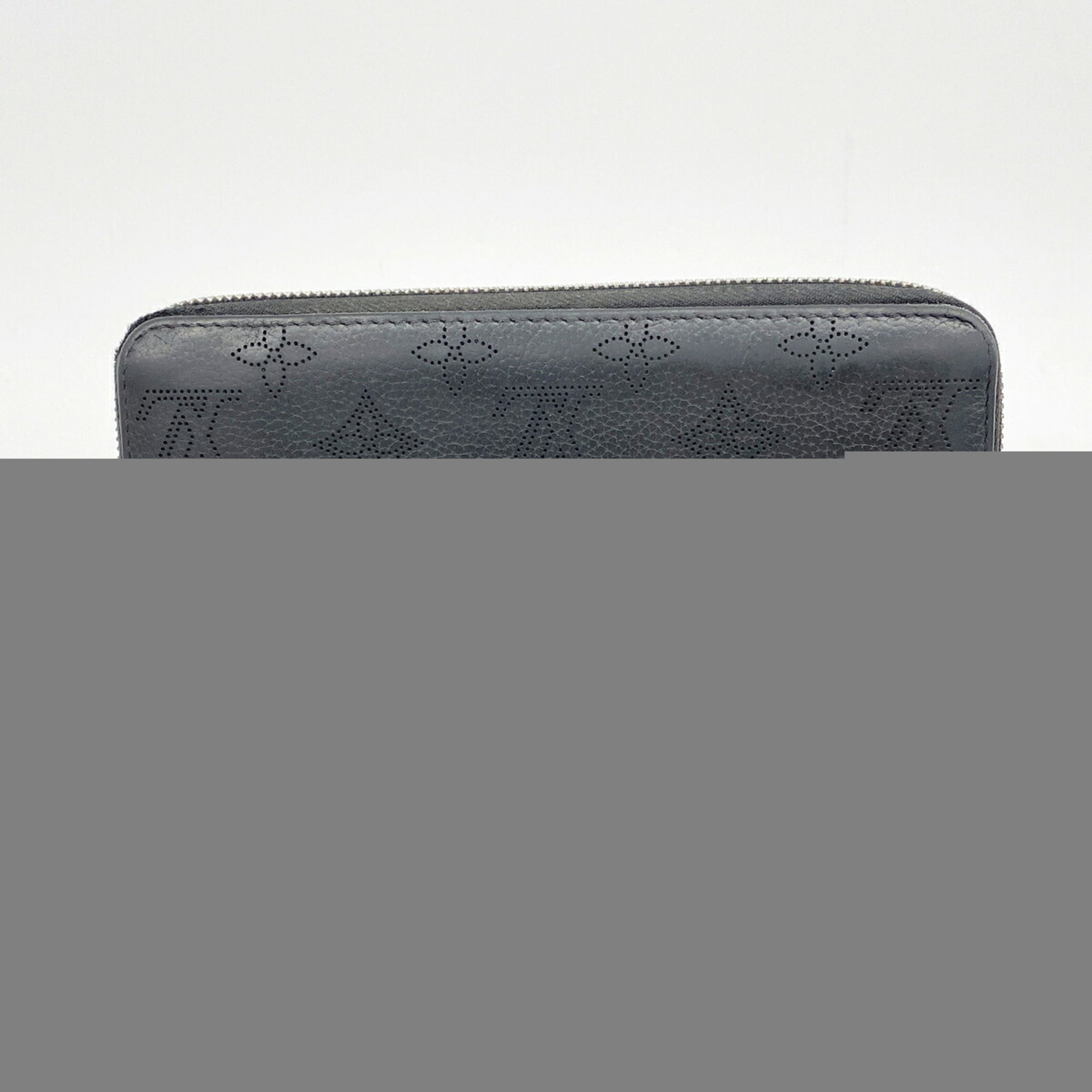 Louis Vuitton Noir Long Wallet (Bi-Fold) (Pre-Owned)