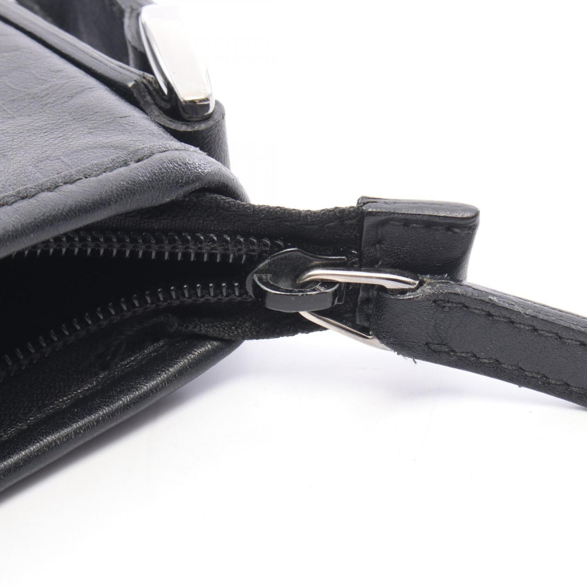 Gucci Black Leather Handbag Shoulder Bag (Pre-Owned)