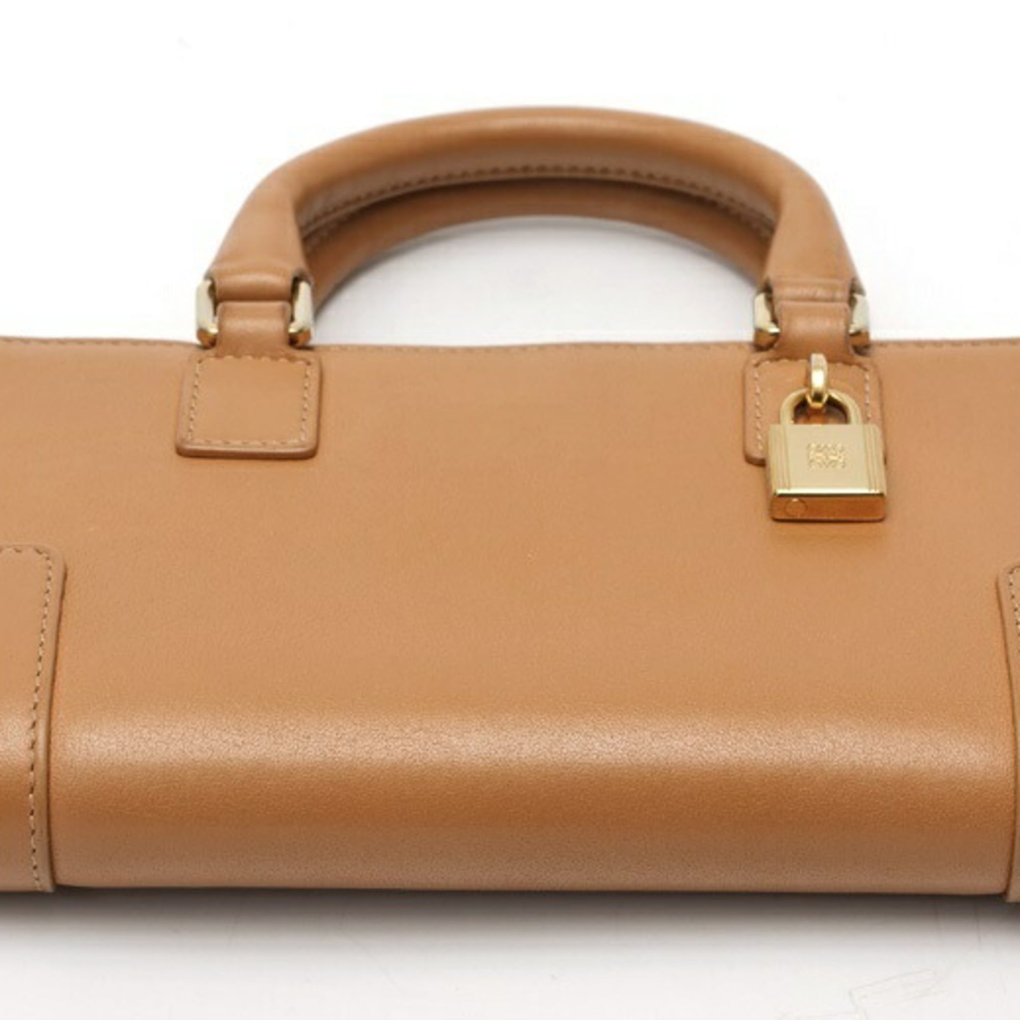 Loewe Amazona Camel Leather Pouch (Pre-Owned)