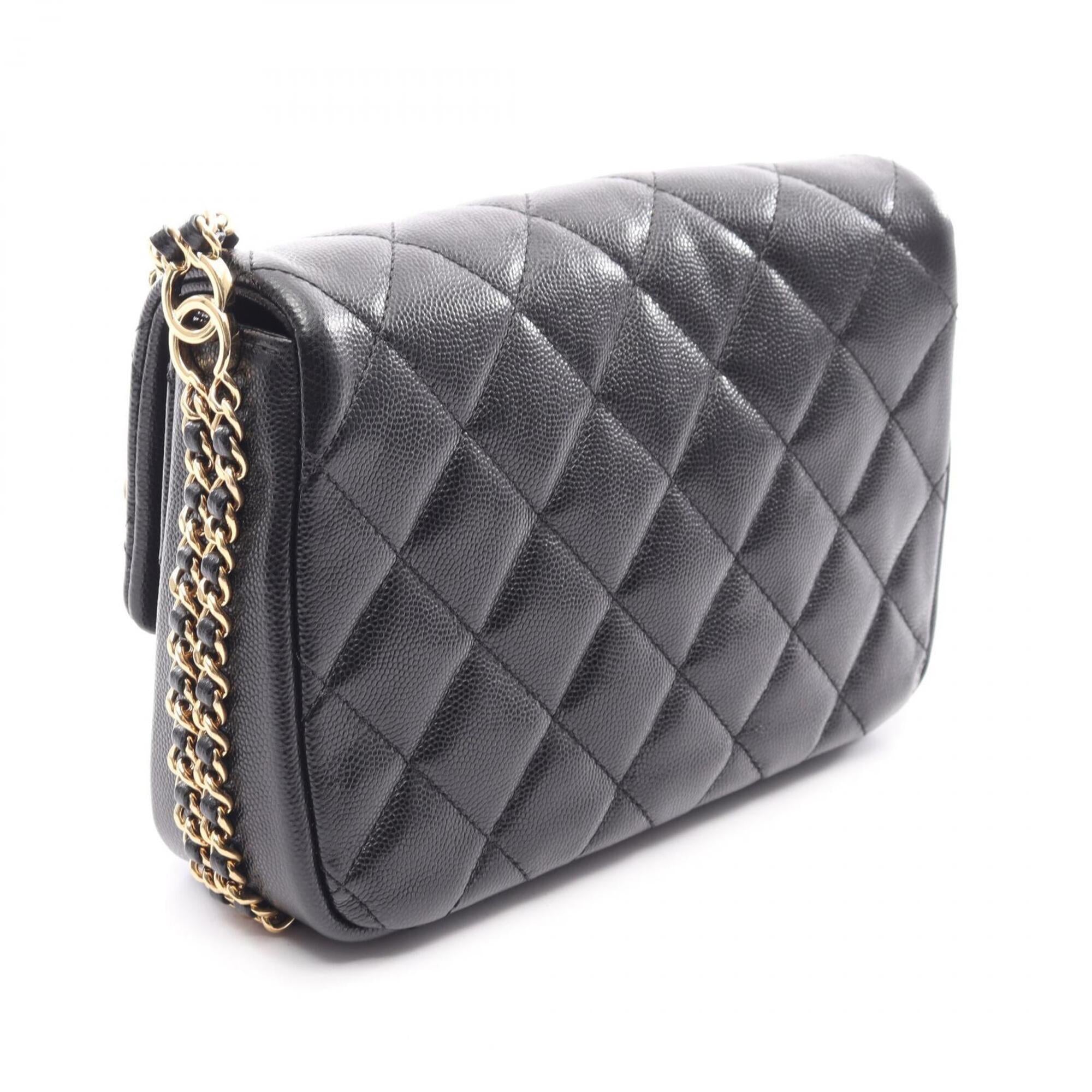 Chanel Black Grained Calfskin Handbag Shoulder Bag (Pre-Owned)