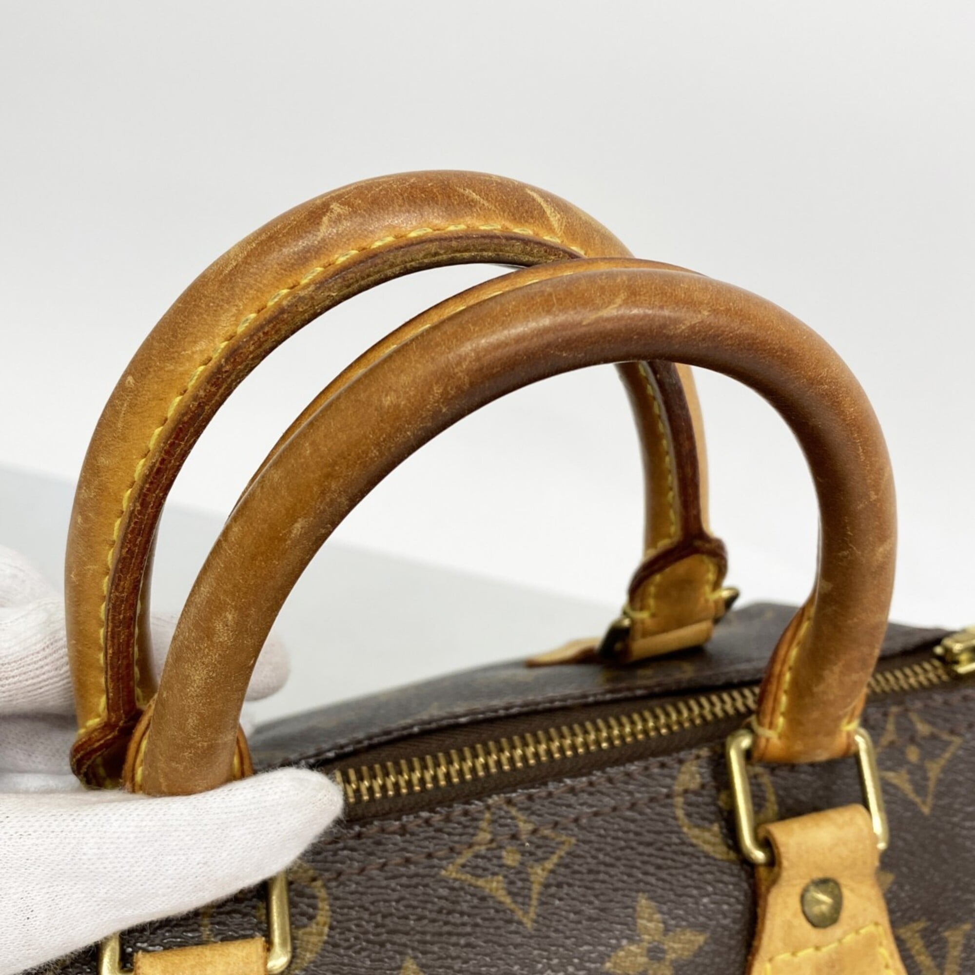 Louis Vuitton Brown Handbag (Pre-Owned)