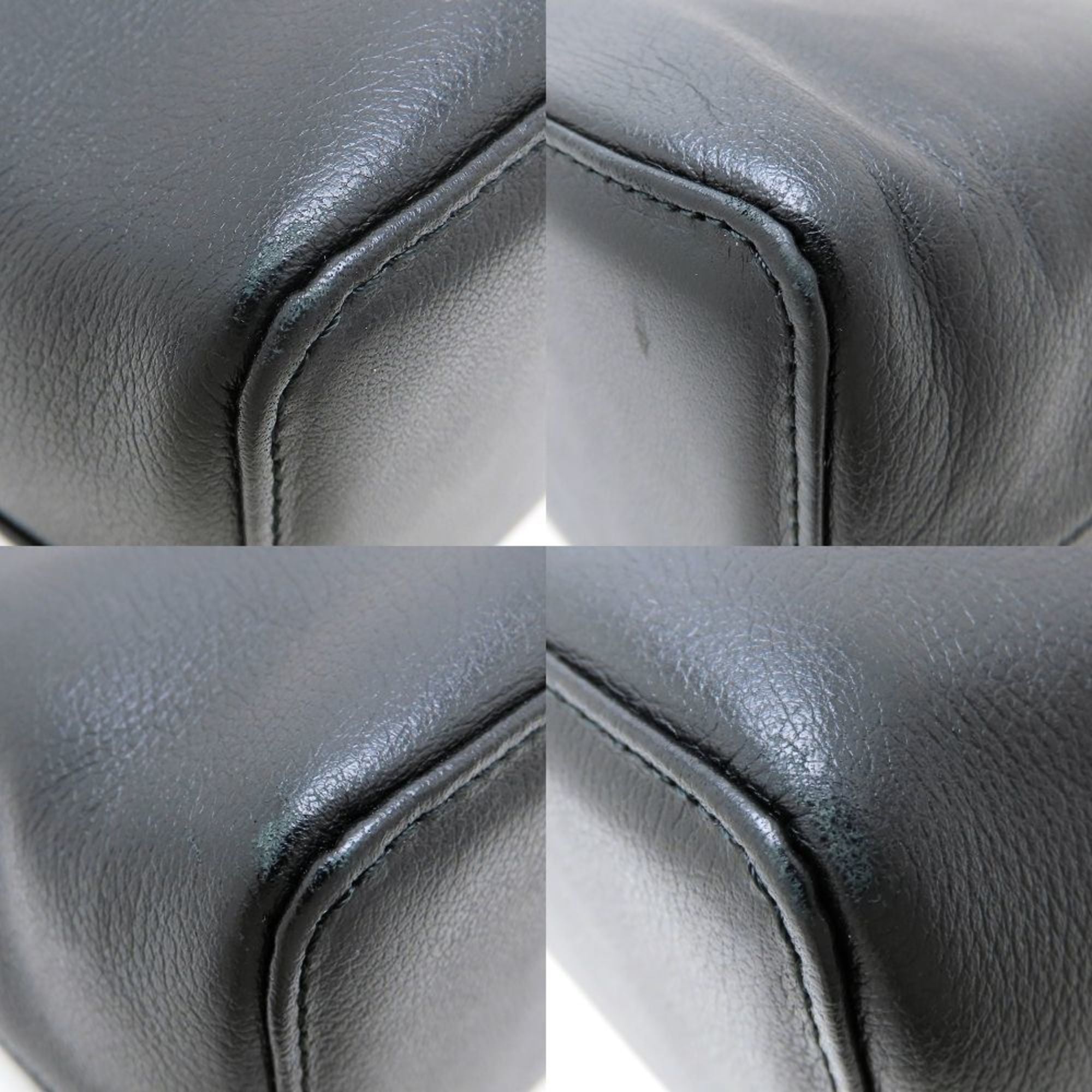 Burberry Black Leather Handbag (Pre-Owned)