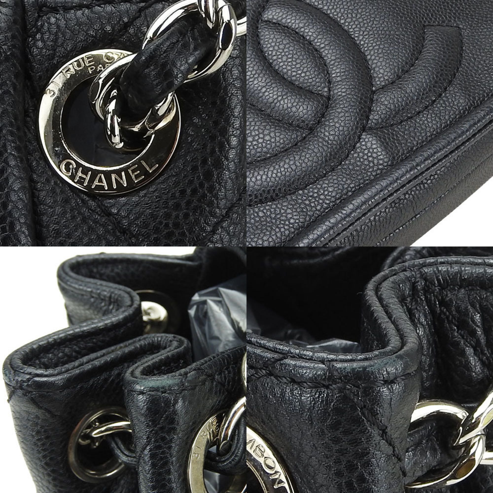 Chanel Black Grained Calfskin Shoulder Bag (Pre-Owned)