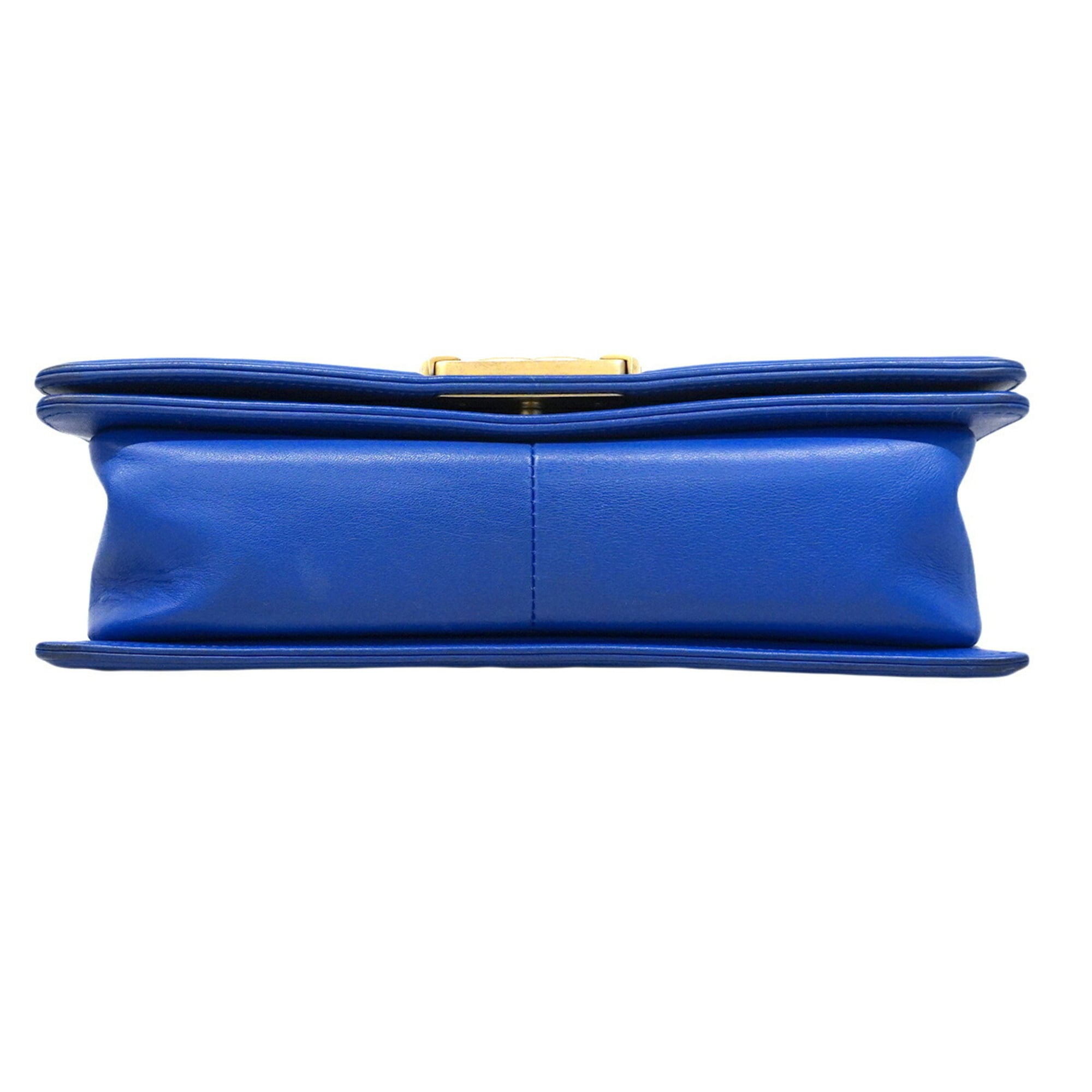 Chanel Blue Leather Shoulder Bag (Pre-Owned)