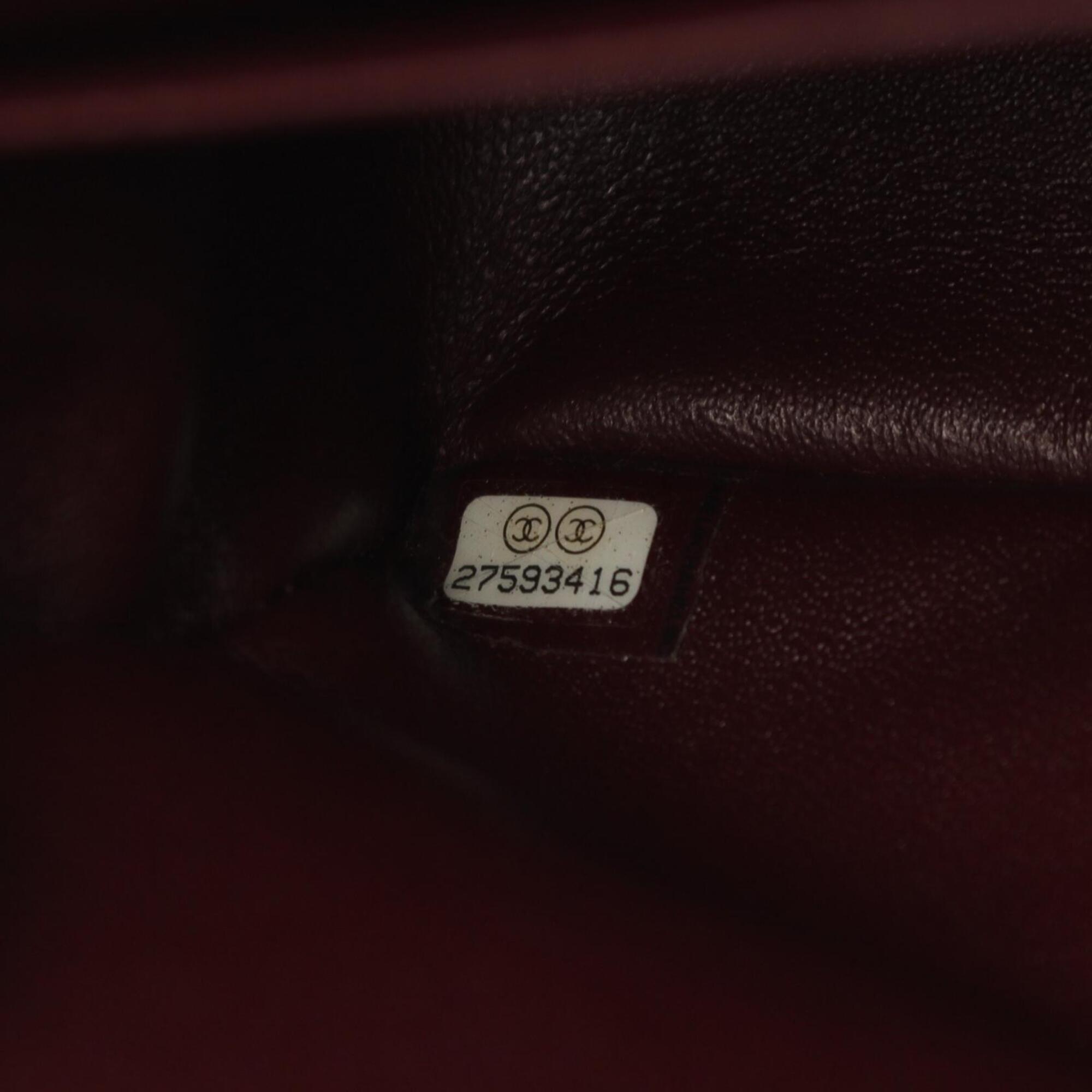 Chanel Black Grained Calfskin Handbag Shoulder Bag (Pre-Owned)