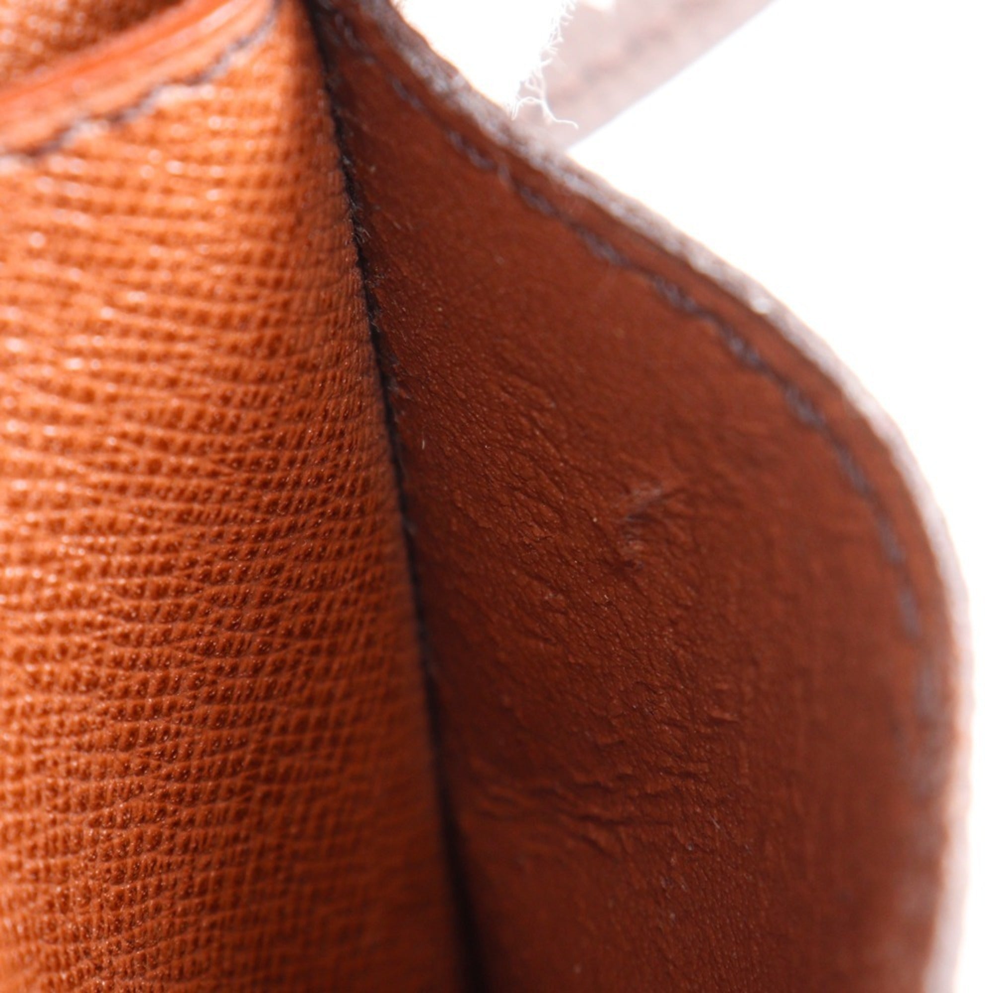 Louis Vuitton Brown Monogram Canvas Shoulder Bag (Pre-Owned)
