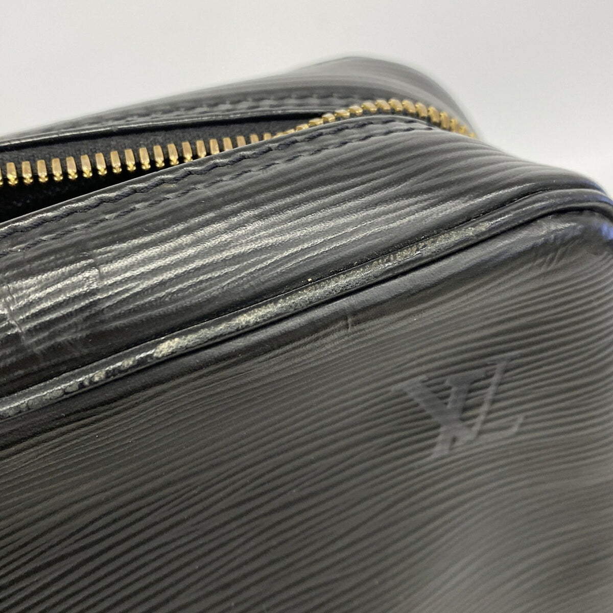 Louis Vuitton Noir Briefcase (Pre-Owned)